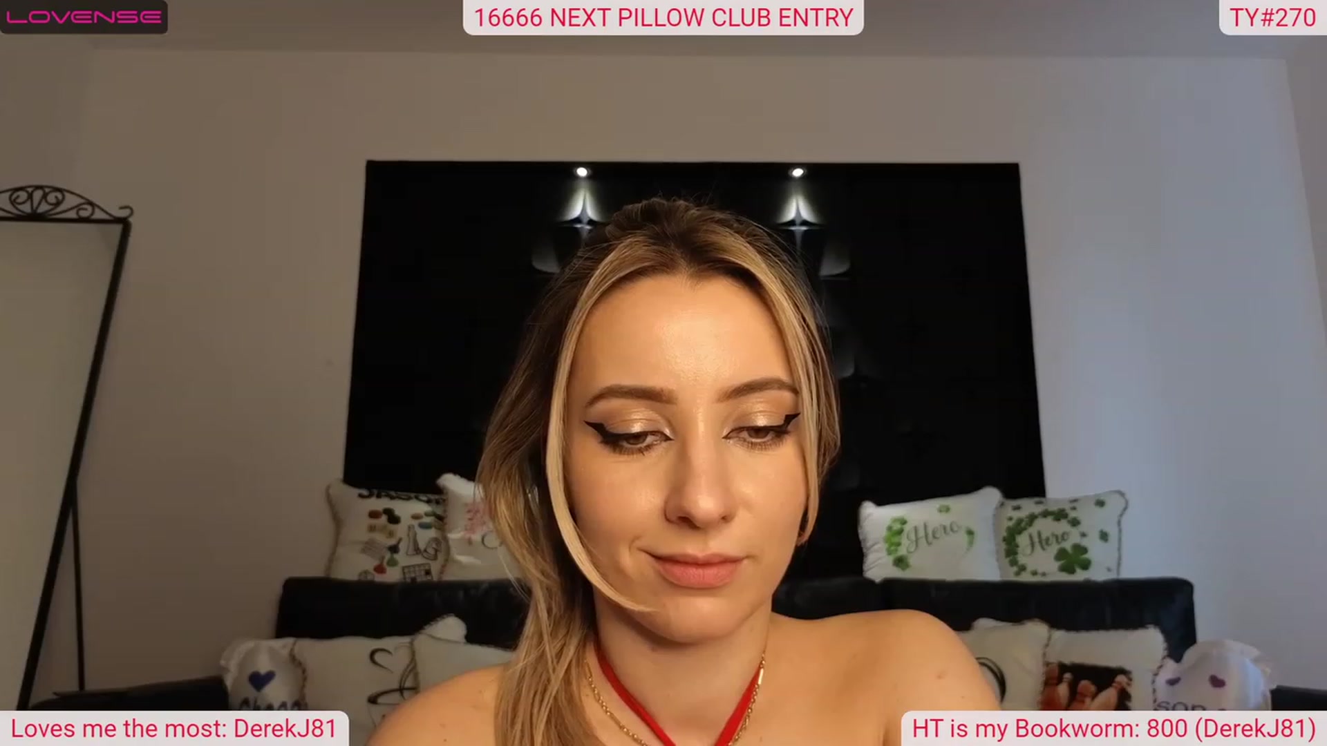 Gallery image thumbnail from DinasLibrary's myfreecams stream on, 03/26/2023, 08:28 image 15 of 20