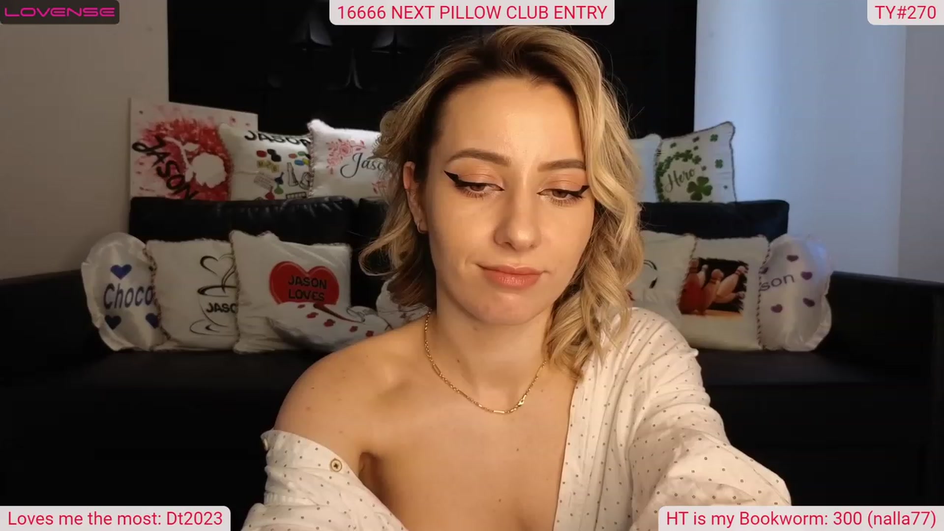 Gallery image thumbnail from DinasLibrary's myfreecams stream on, 03/27/2023, 07:40 image 20 of 20