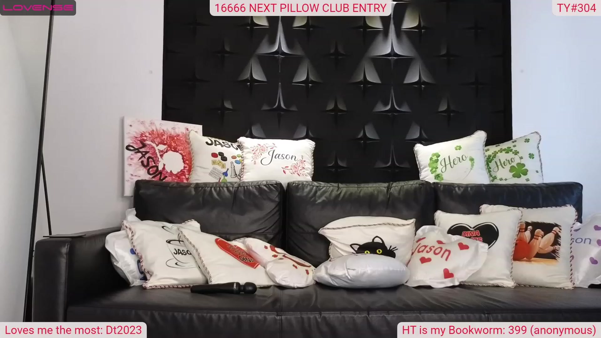 Gallery image thumbnail from DinasLibrary's myfreecams stream on, 03/31/2023, 08:31 image 5 of 20