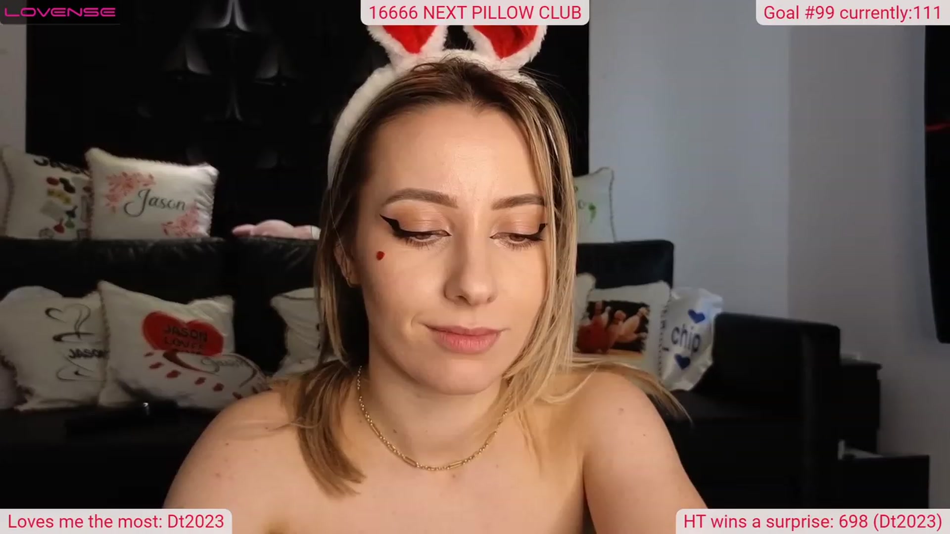 Gallery image thumbnail from DinasLibrary's myfreecams stream on, 04/07/2023, 05:28 image 16 of 20