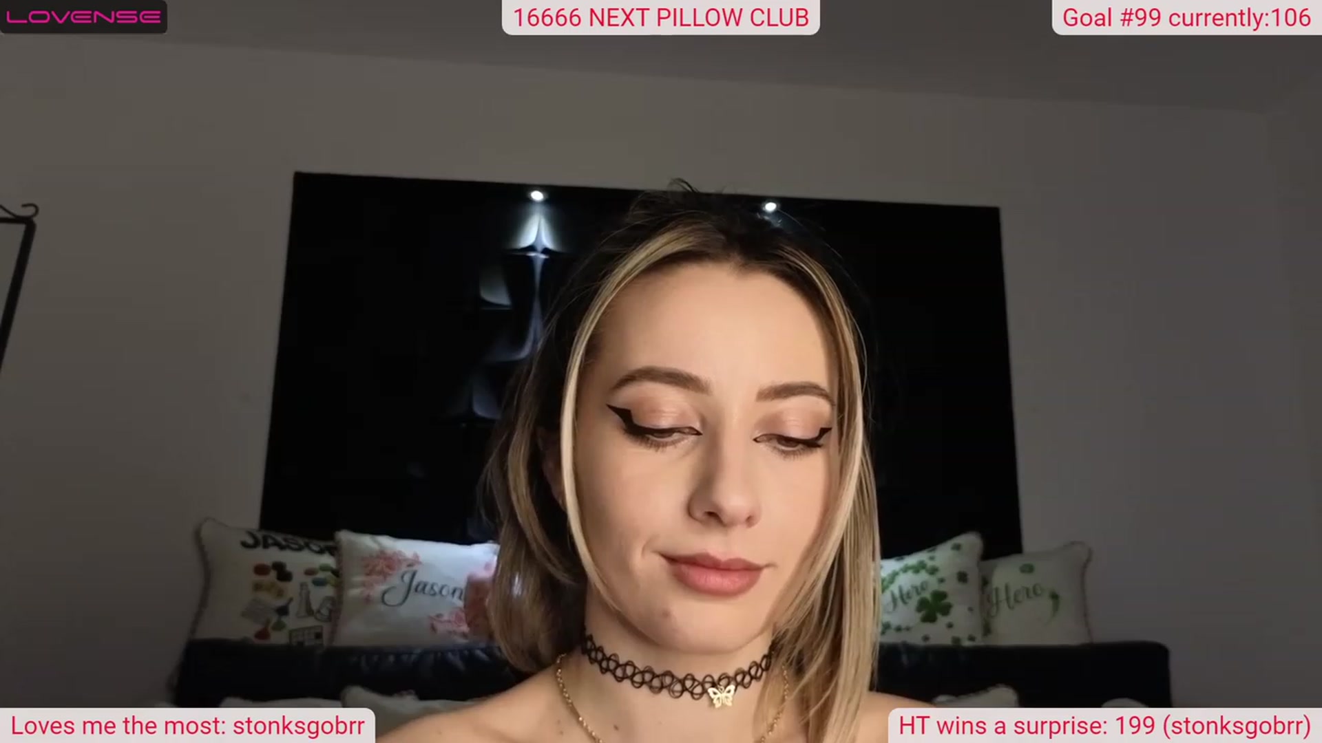 Gallery image thumbnail from DinasLibrary's myfreecams stream on, 04/10/2023, 04:07 image 13 of 20