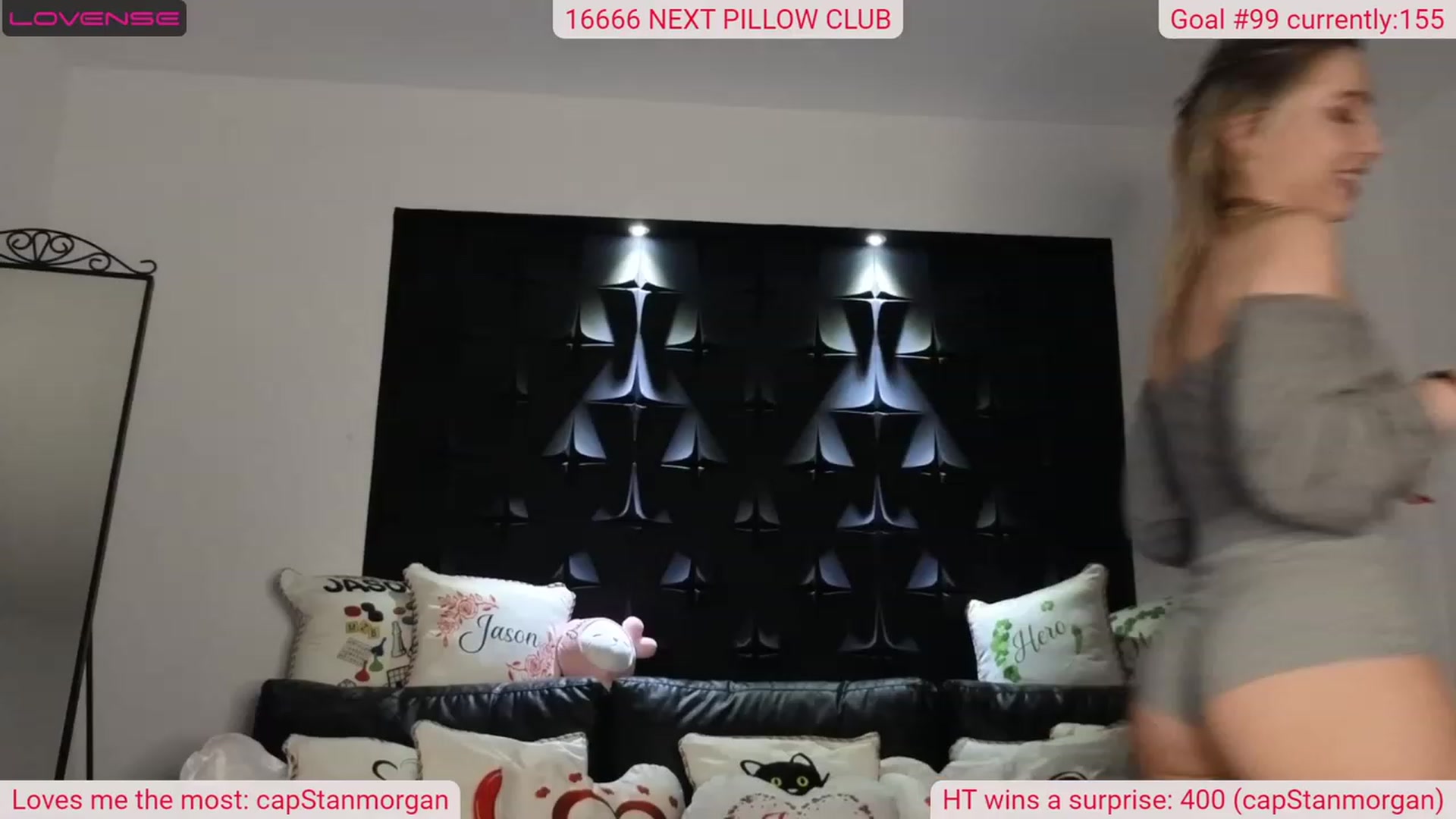 Gallery image thumbnail from DinasLibrary's myfreecams stream on, 04/15/2023, 03:58 image 1 of 20