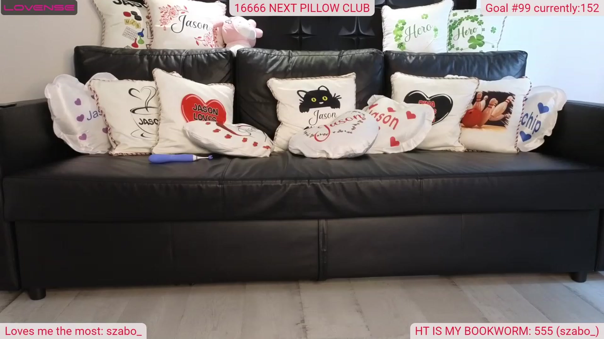 Gallery image thumbnail from DinasLibrary's myfreecams stream on, 04/20/2023, 07:28 image 16 of 20