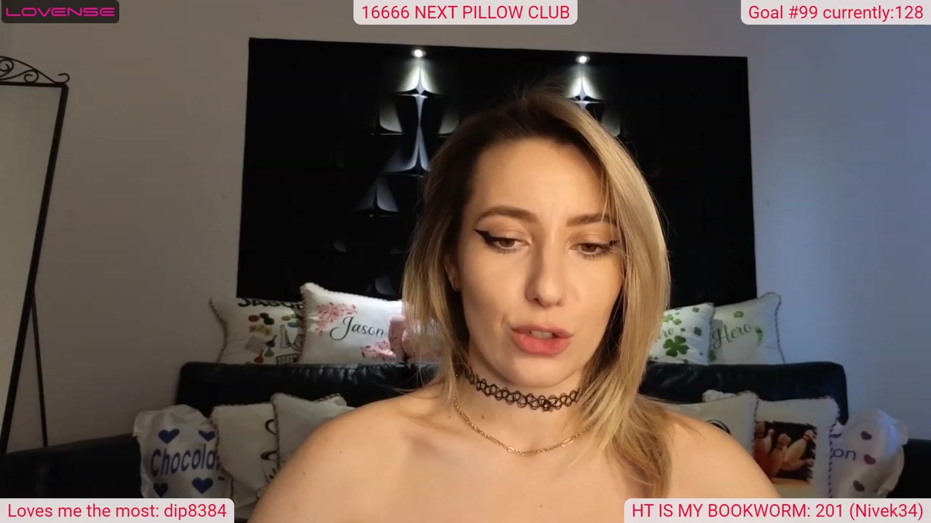 Gallery image thumbnail from DinasLibrary's myfreecams stream on, 04/24/2023, 03:54 image 20 of 20