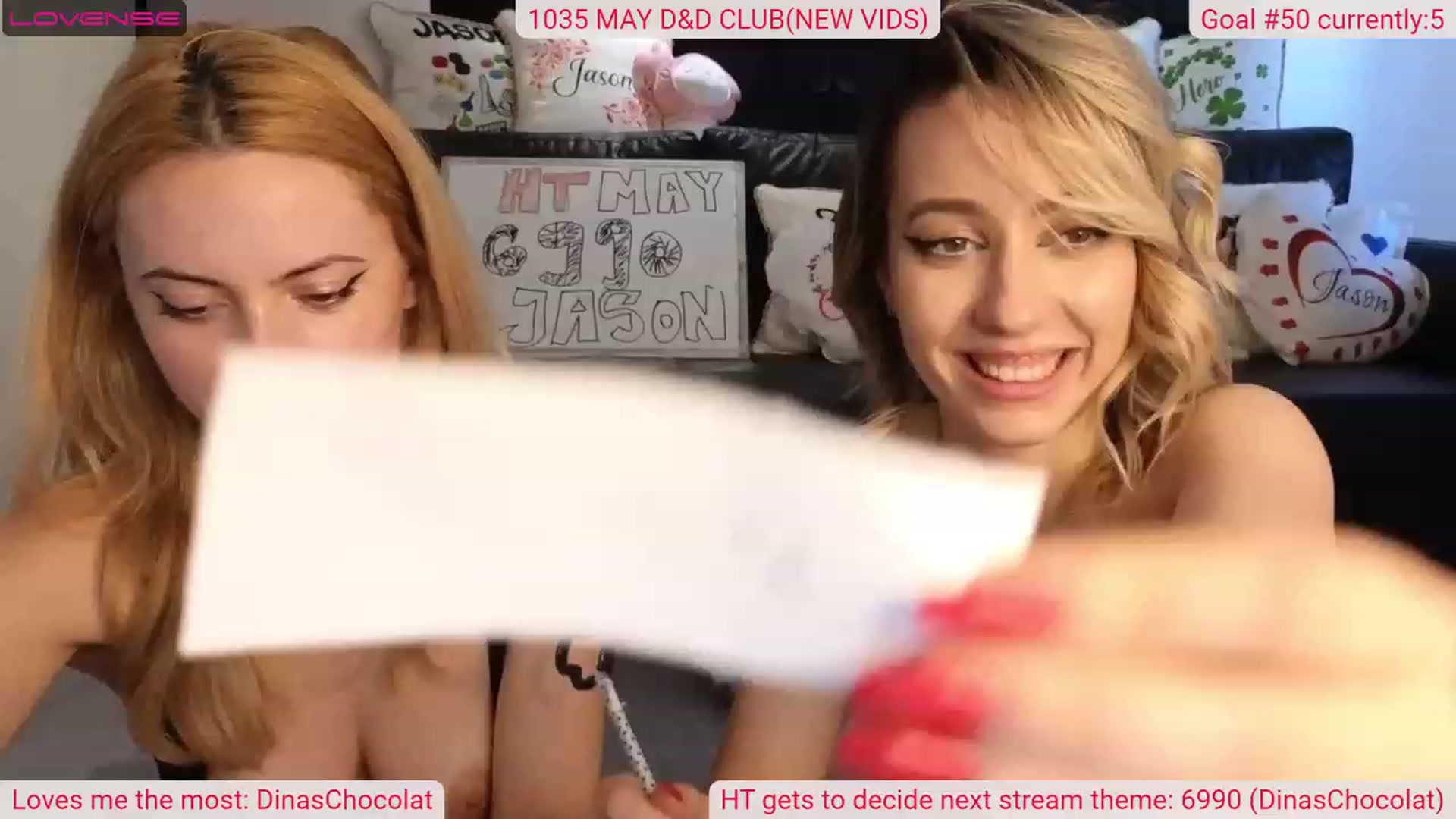 Gallery image thumbnail from DinasLibrary's myfreecams stream on, 05/01/2023, 08:51 image 16 of 20