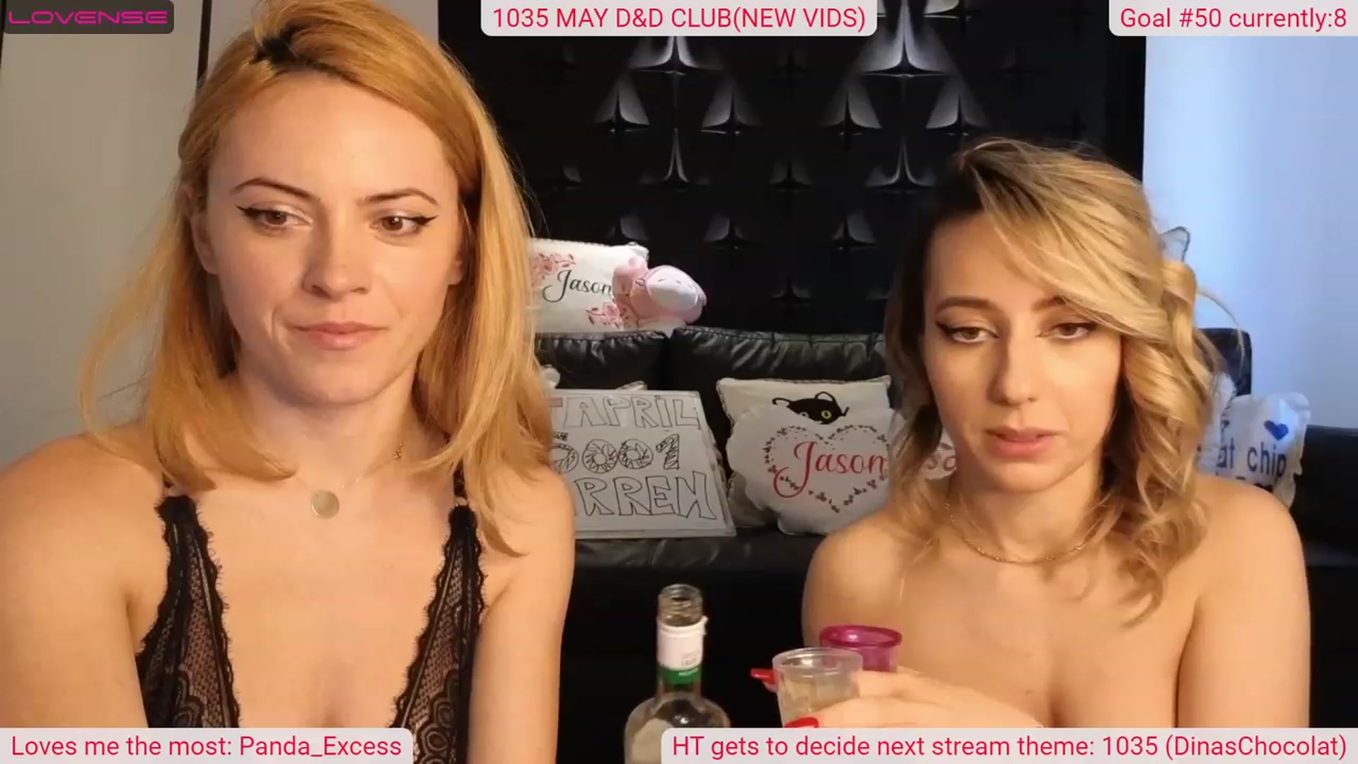 Gallery image thumbnail from DinasLibrary's myfreecams stream on, 05/01/2023, 08:51 image 2 of 20