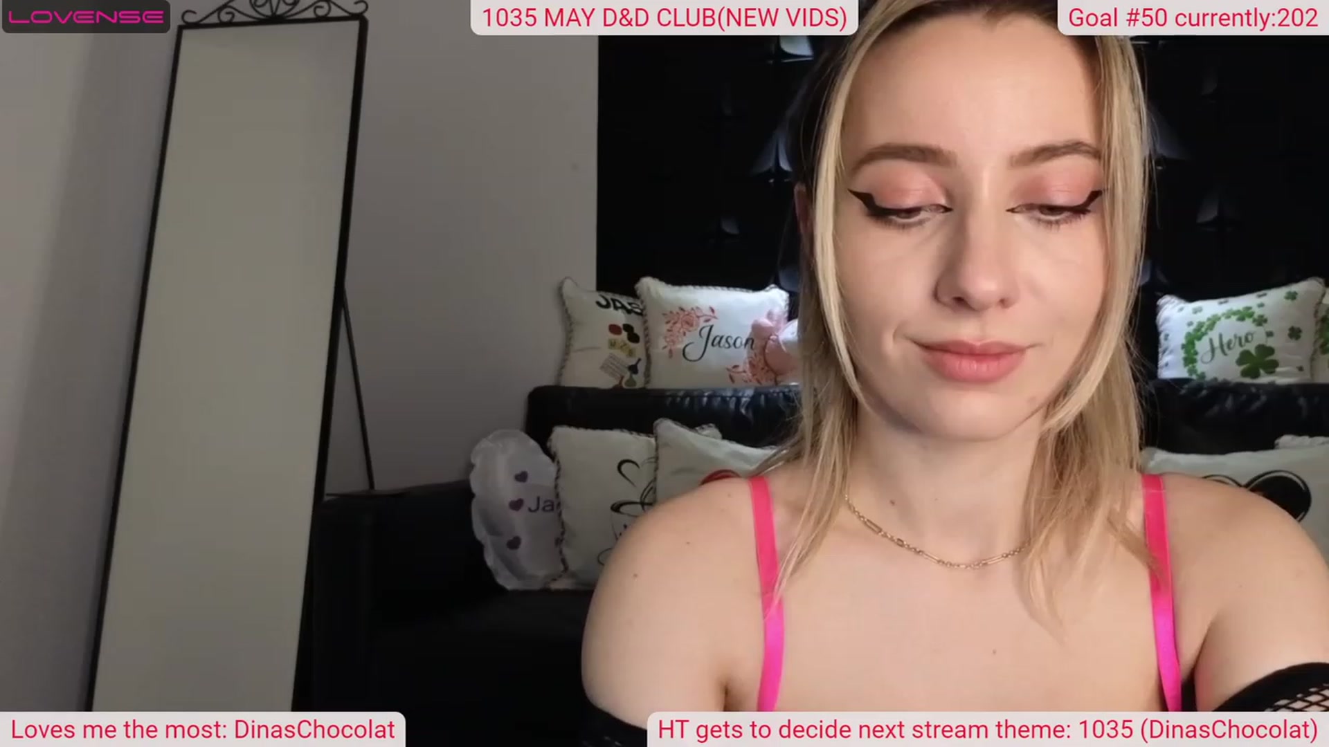 Gallery image thumbnail from DinasLibrary's myfreecams stream on, 05/04/2023, 04:12 image 8 of 20