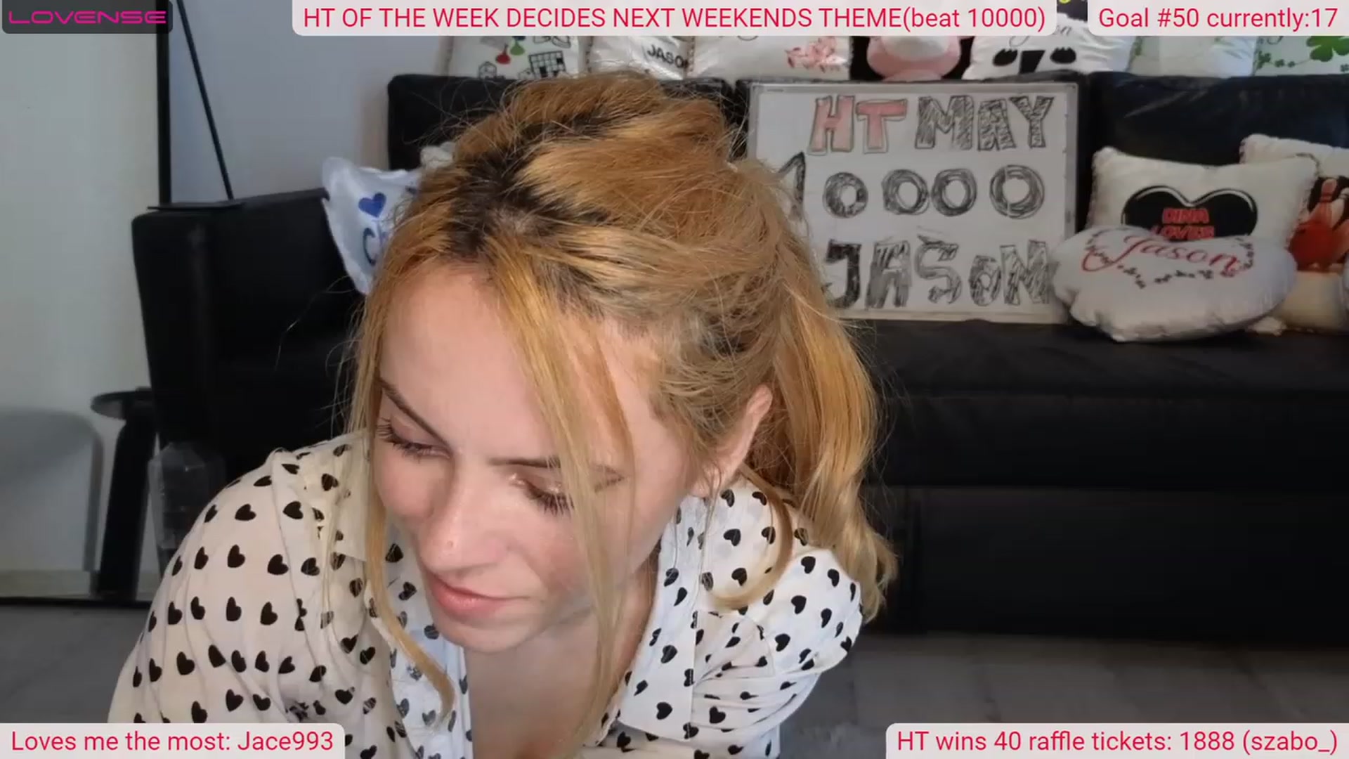Gallery image thumbnail from DinasLibrary's myfreecams stream on, 05/08/2023, 07:05 image 14 of 20