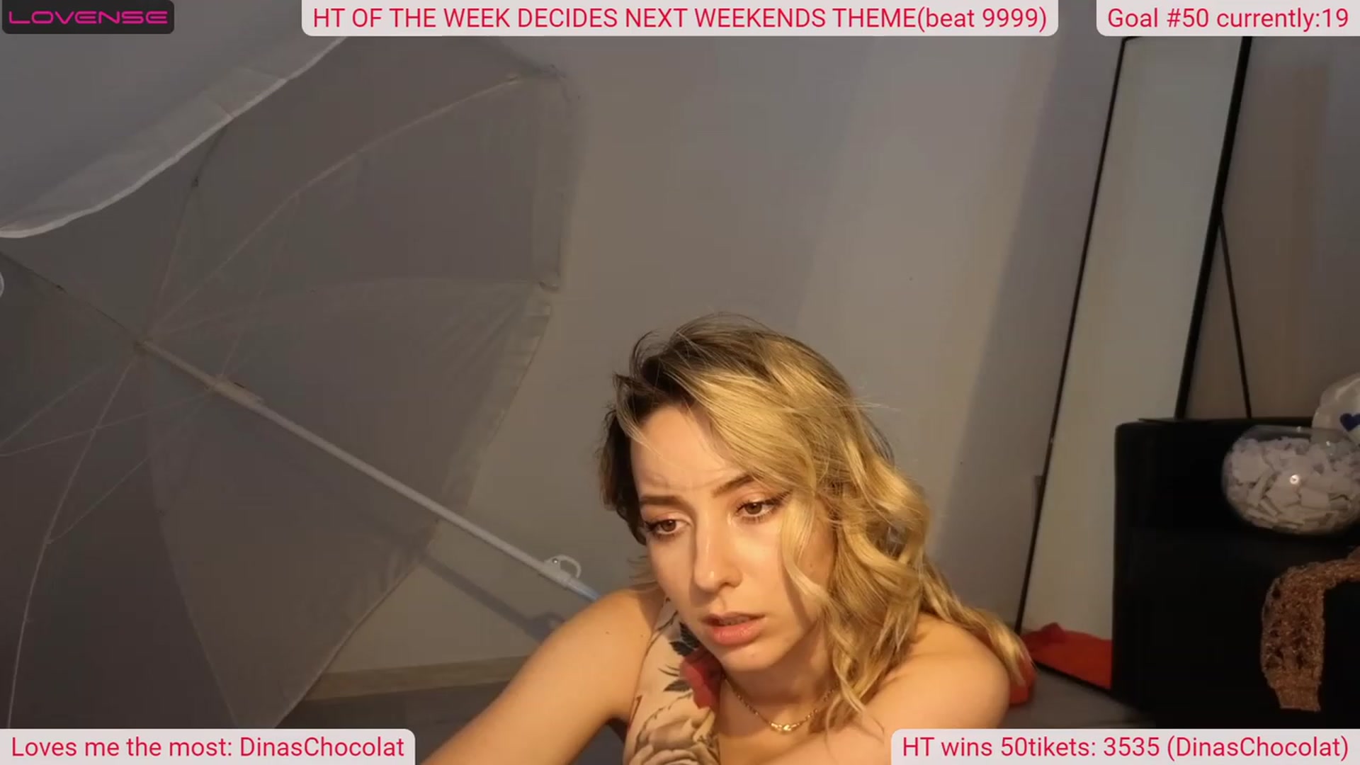 Gallery image thumbnail from DinasLibrary's myfreecams stream on, 05/14/2023, 08:21 image 14 of 20