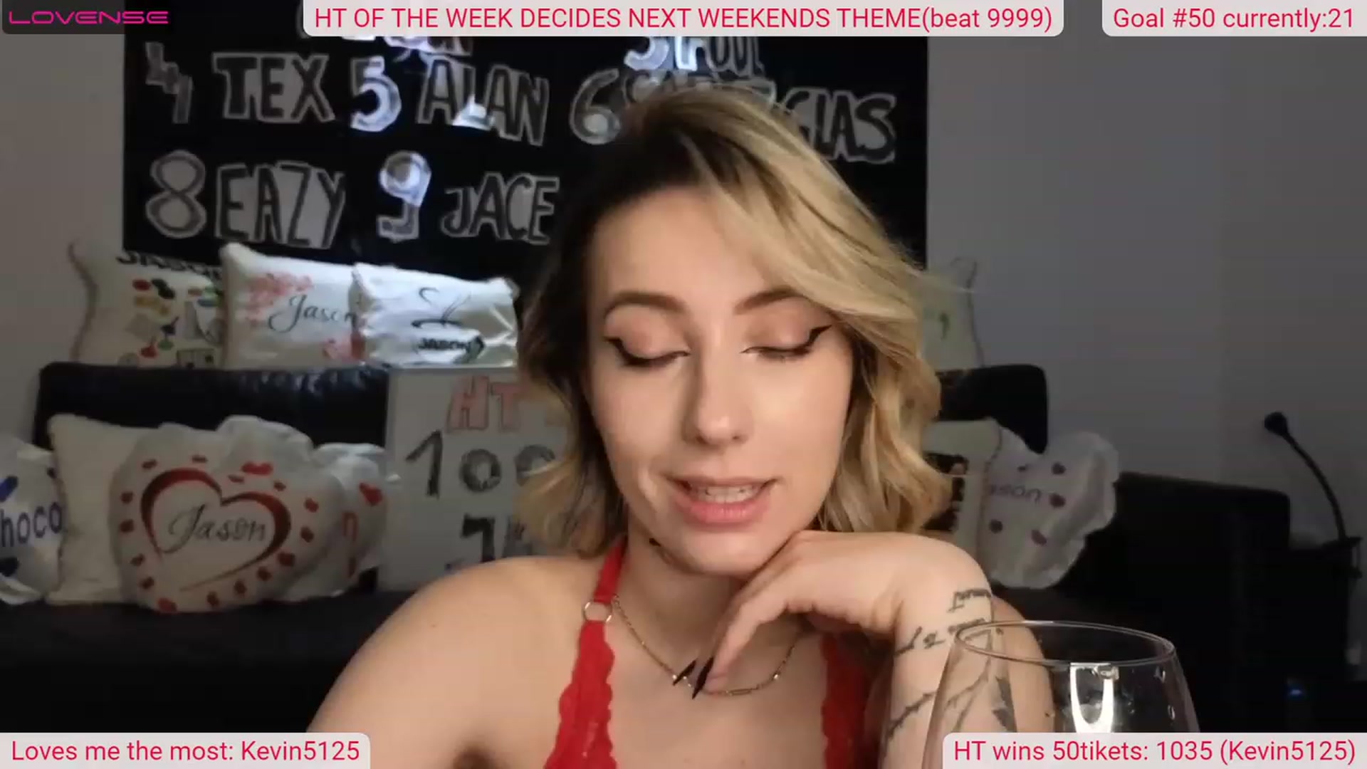 Gallery image thumbnail from DinasLibrary's myfreecams stream on, 05/15/2023, 03:09 image 7 of 20