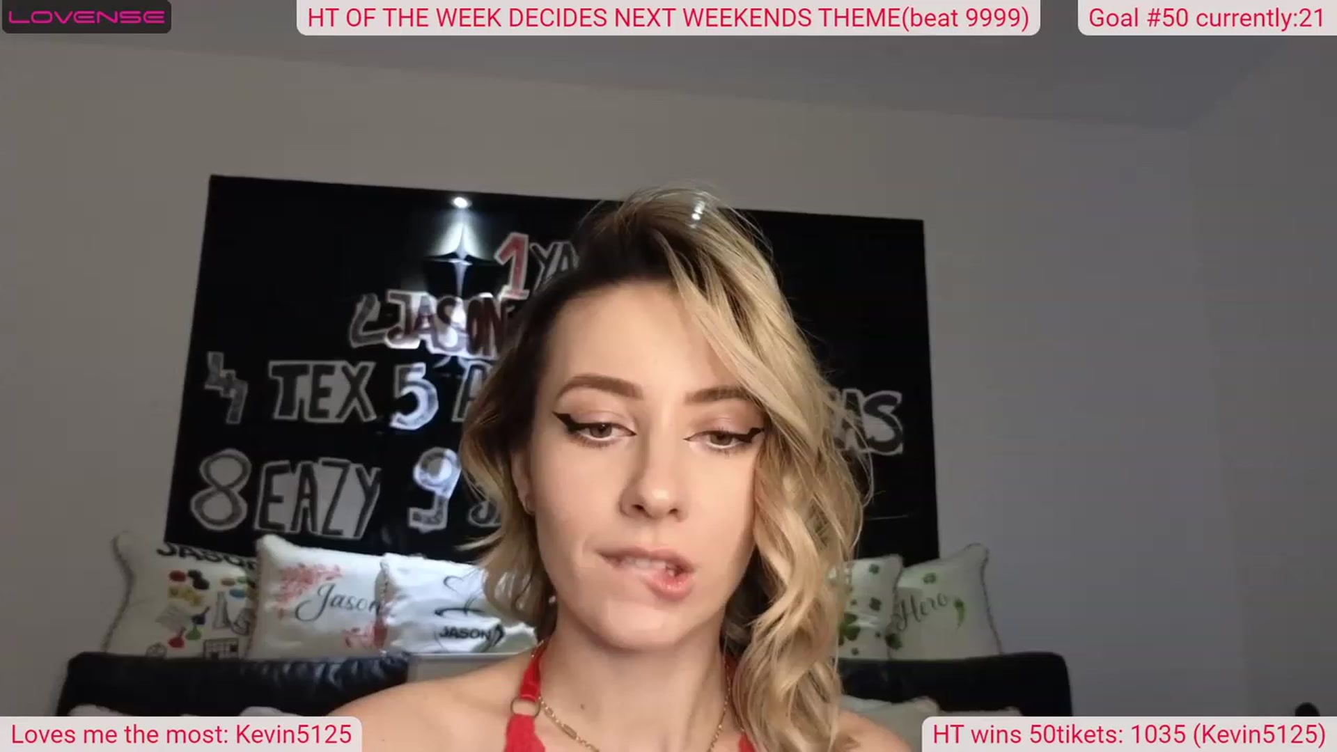 Gallery image thumbnail from DinasLibrary's myfreecams stream on, 05/15/2023, 03:09 image 6 of 20
