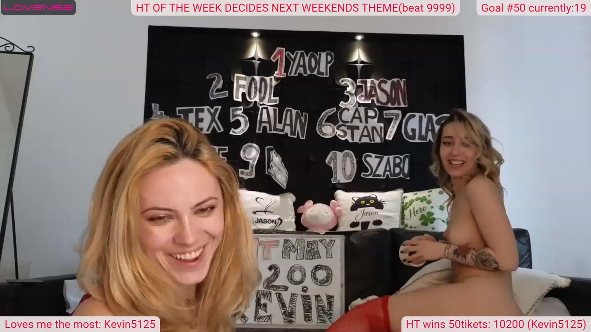 Gallery image thumbnail from DinasLibrary's myfreecams stream on, 05/15/2023, 08:33 image 9 of 20