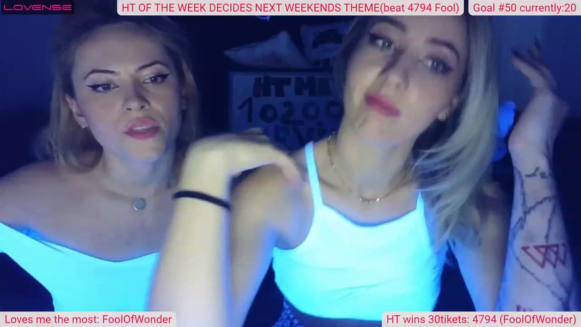 Gallery image thumbnail from DinasLibrary's myfreecams stream on, 05/19/2023, 05:54 image 11 of 20