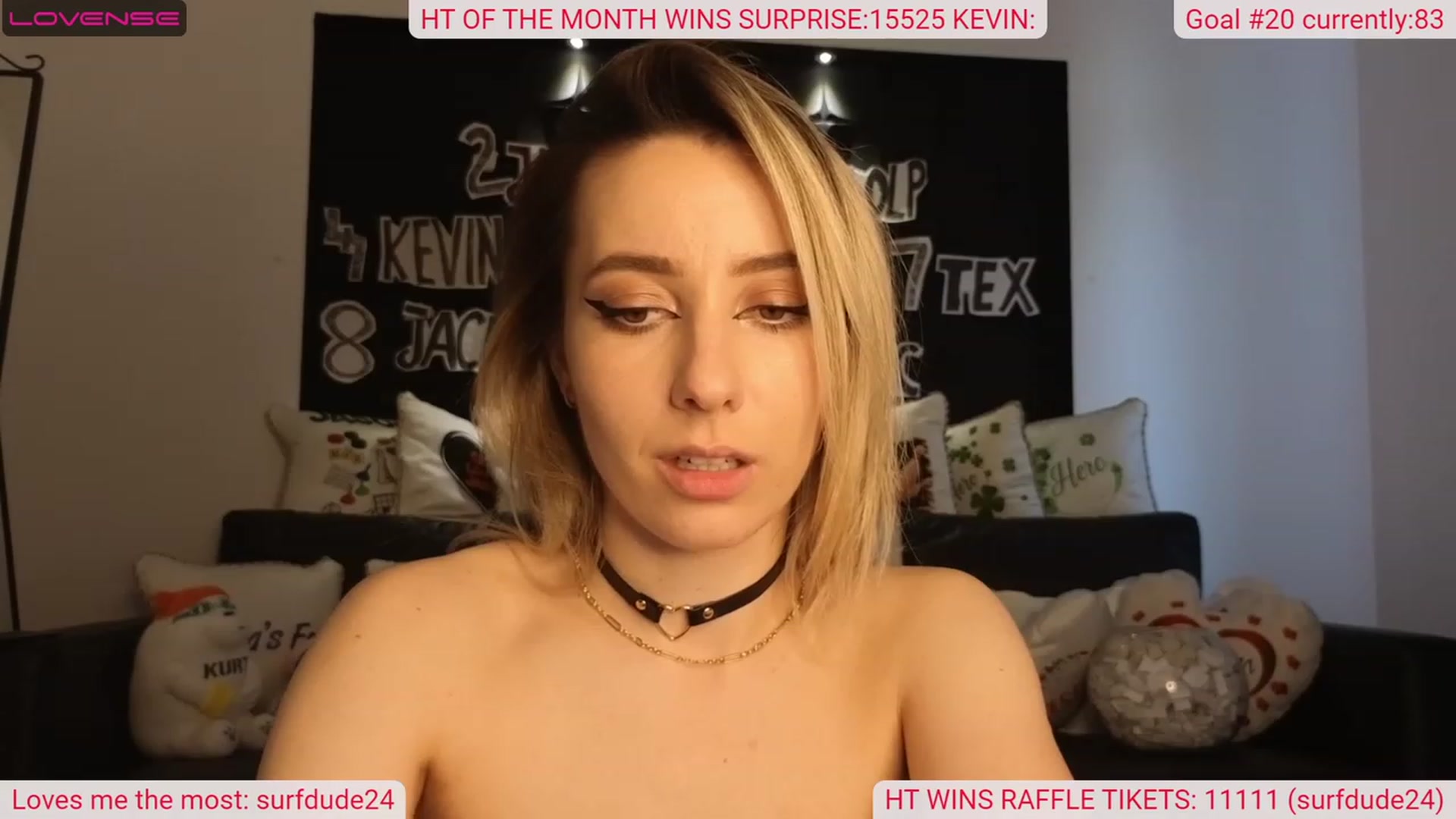 Gallery image thumbnail from DinasLibrary's myfreecams stream on, 06/01/2023, 07:30 image 17 of 20