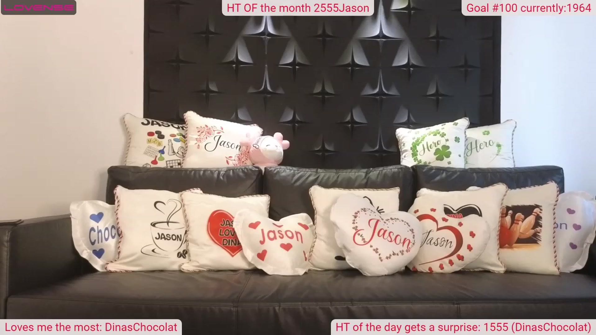 Gallery image thumbnail from DinasLibrary's myfreecams stream on, 06/17/2023, 05:39 image 11 of 20