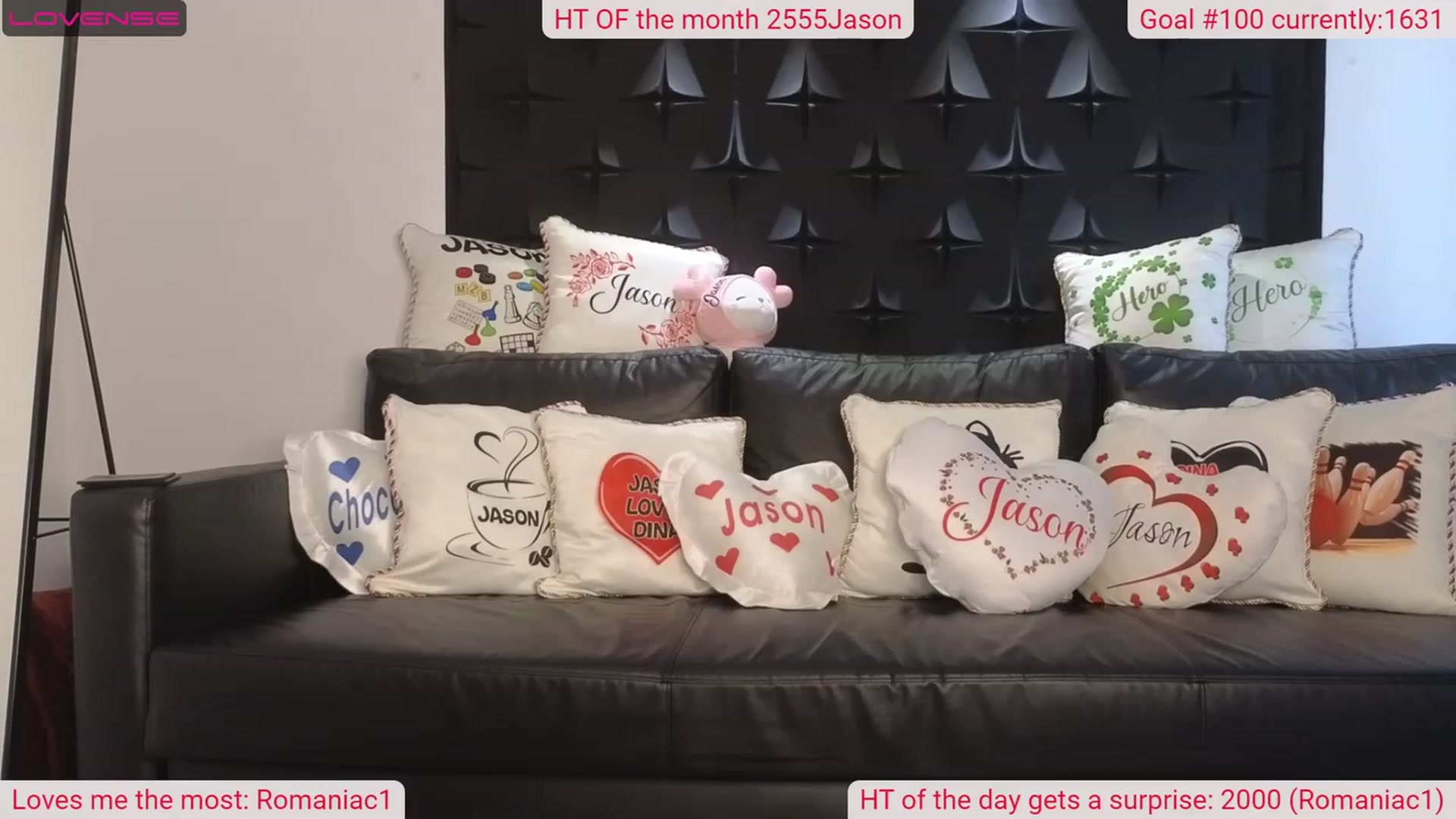 Gallery image thumbnail from DinasLibrary's myfreecams stream on, 06/17/2023, 06:53 image 2 of 20