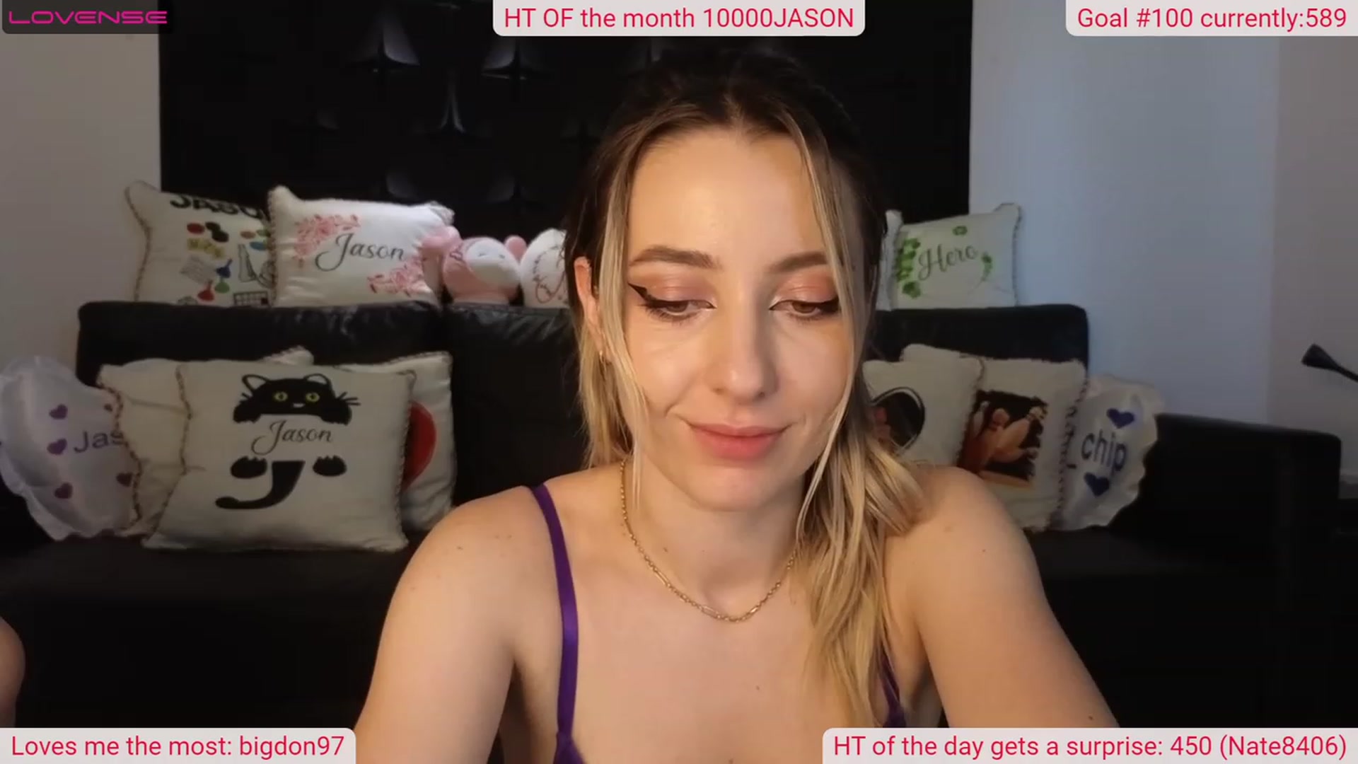 Gallery image thumbnail from DinasLibrary's myfreecams stream on, 06/23/2023, 04:28 image 16 of 20