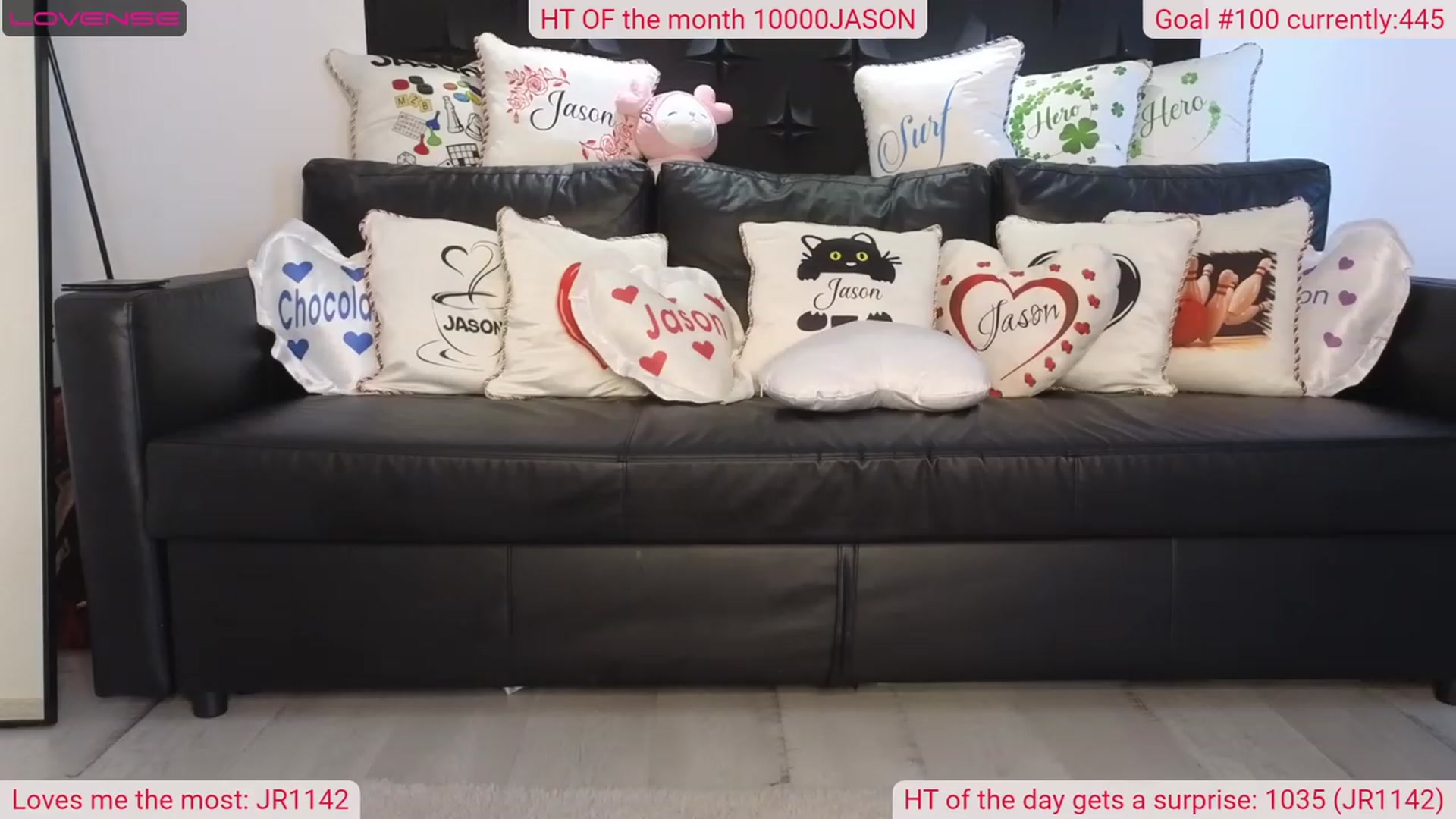Gallery image thumbnail from DinasLibrary's myfreecams stream on, 06/25/2023, 05:21 image 17 of 20