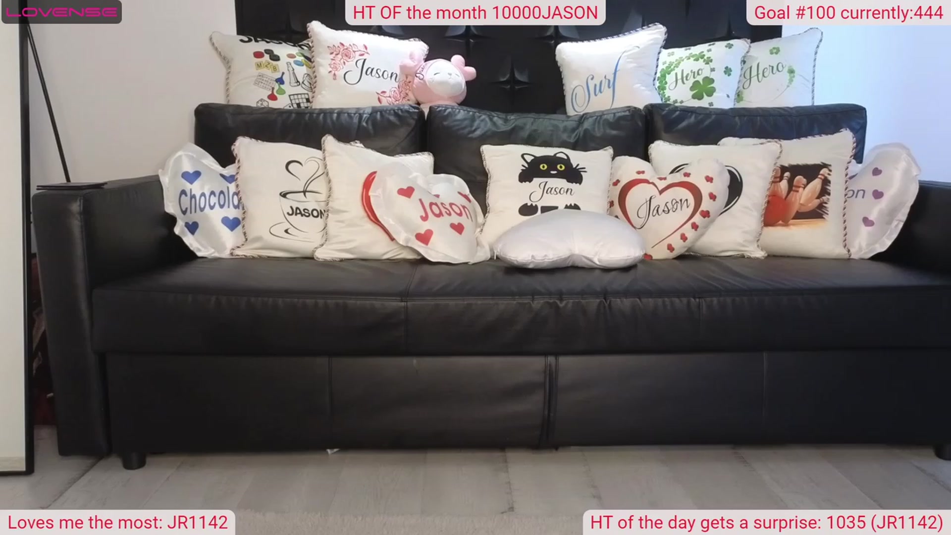 Gallery image thumbnail from DinasLibrary's myfreecams stream on, 06/25/2023, 05:21 image 18 of 20