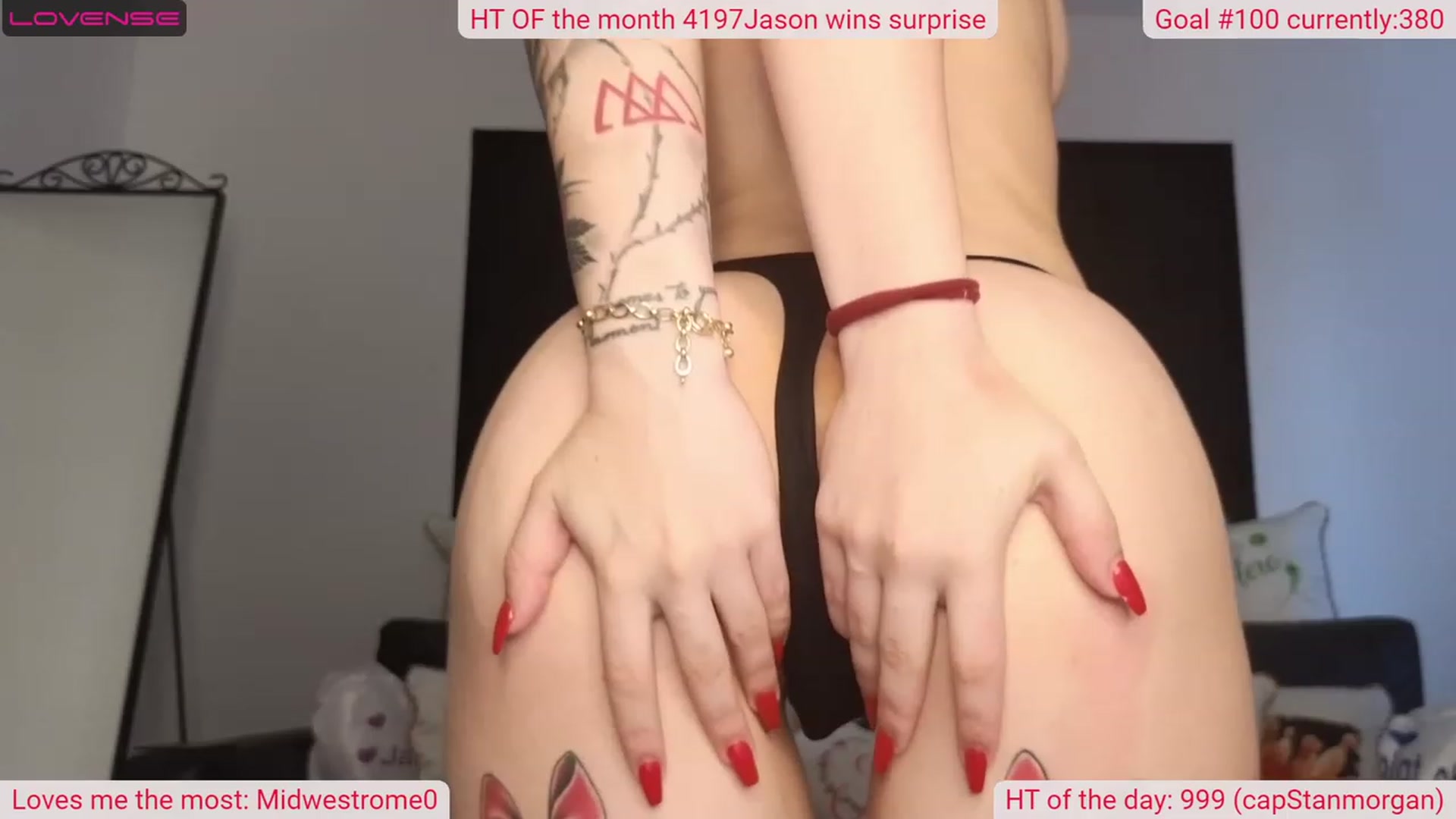 Gallery image thumbnail from DinasLibrary's myfreecams stream on, 07/22/2023, 05:57 image 10 of 20