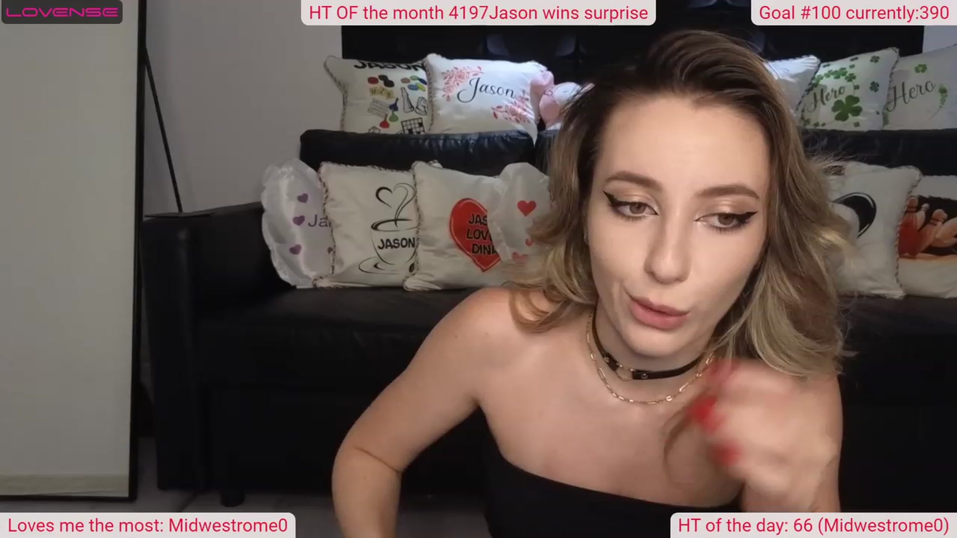 Gallery image thumbnail from DinasLibrary's myfreecams stream on, 07/22/2023, 05:57 image 6 of 20