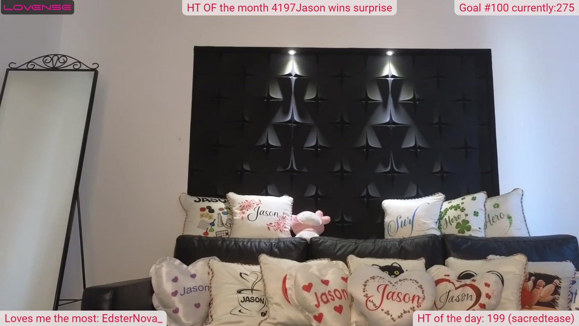 Gallery image thumbnail from DinasLibrary's myfreecams stream on, 07/24/2023, 07:22 image 18 of 20