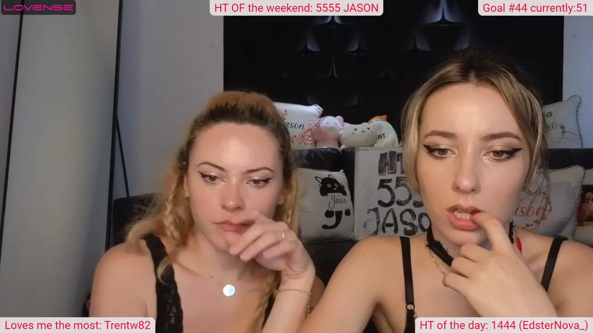 Gallery image thumbnail from DinasLibrary's myfreecams stream on, 08/06/2023, 05:18 image 13 of 20