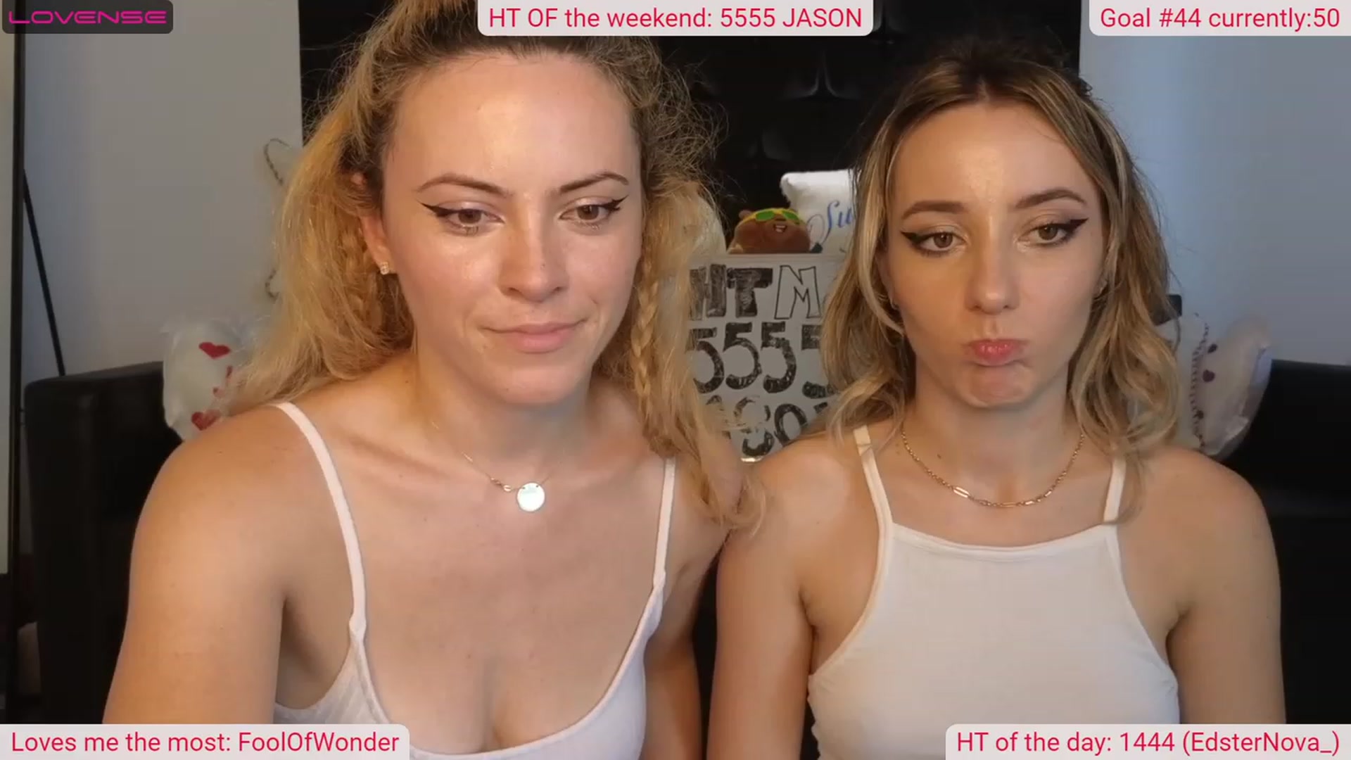 Gallery image thumbnail from DinasLibrary's myfreecams stream on, 08/06/2023, 08:35 image 2 of 20