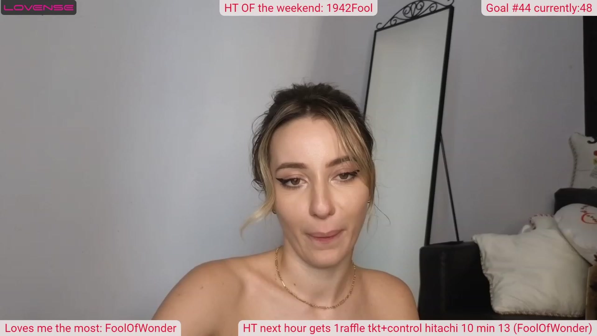 Gallery image thumbnail from DinasLibrary's myfreecams stream on, 08/11/2023, 07:36 image 17 of 20
