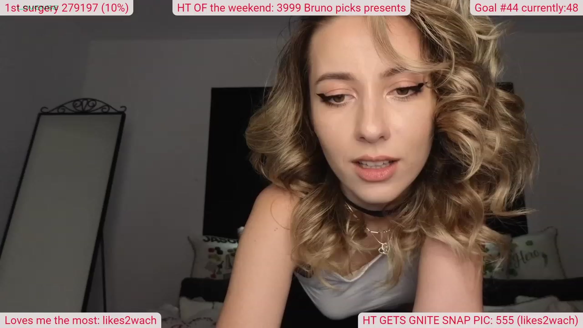 Gallery image thumbnail from DinasLibrary's myfreecams stream on, 08/21/2023, 03:55 image 2 of 20
