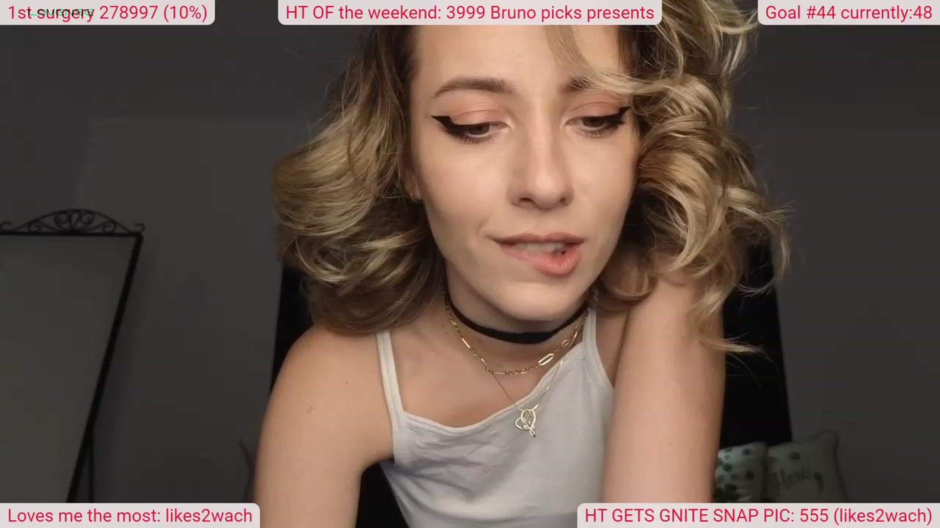 Gallery image thumbnail from DinasLibrary's myfreecams stream on, 08/21/2023, 03:55 image 4 of 20