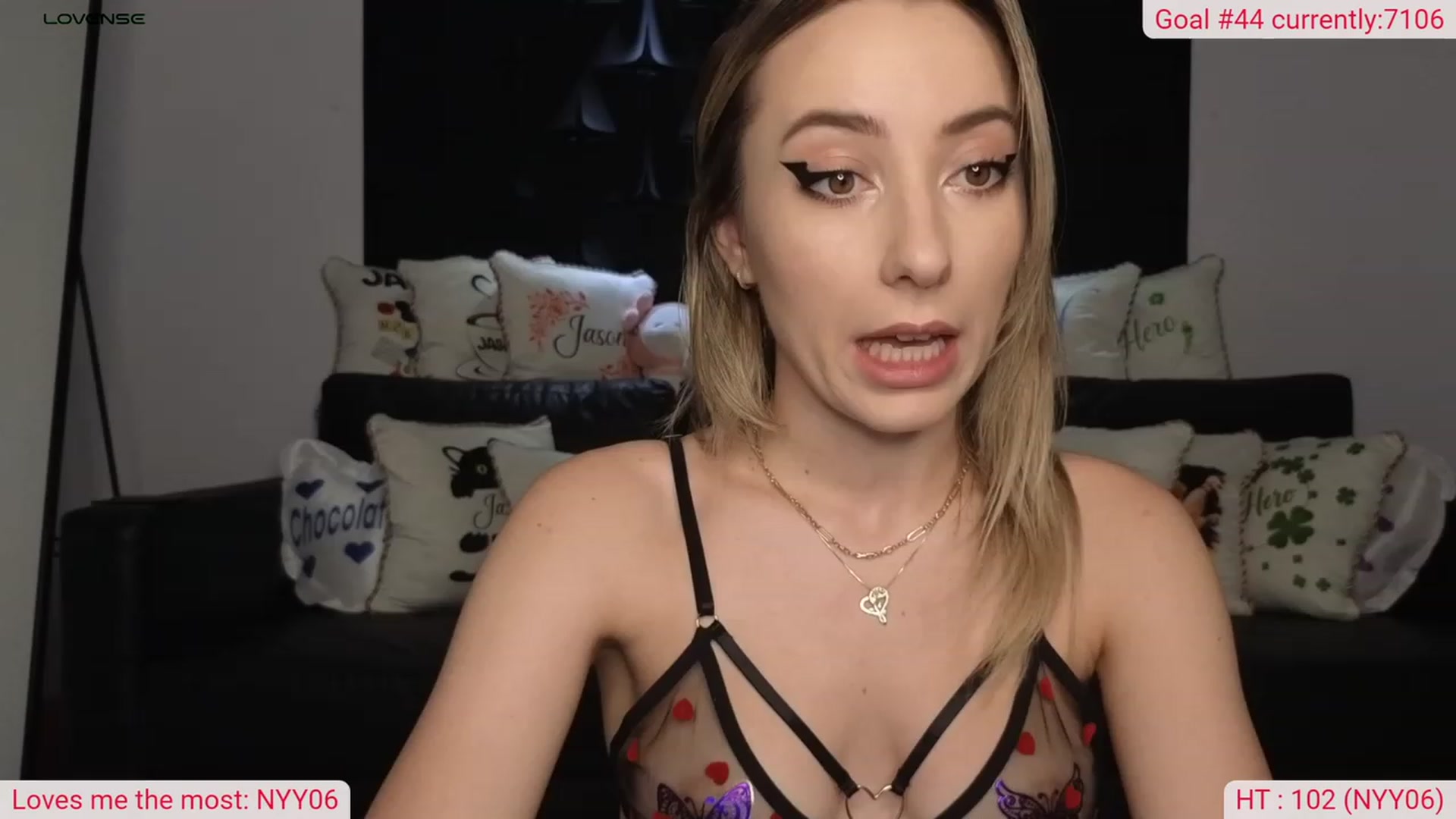 Gallery image thumbnail from DinasLibrary's myfreecams stream on, 09/08/2023, 03:30 image 2 of 20