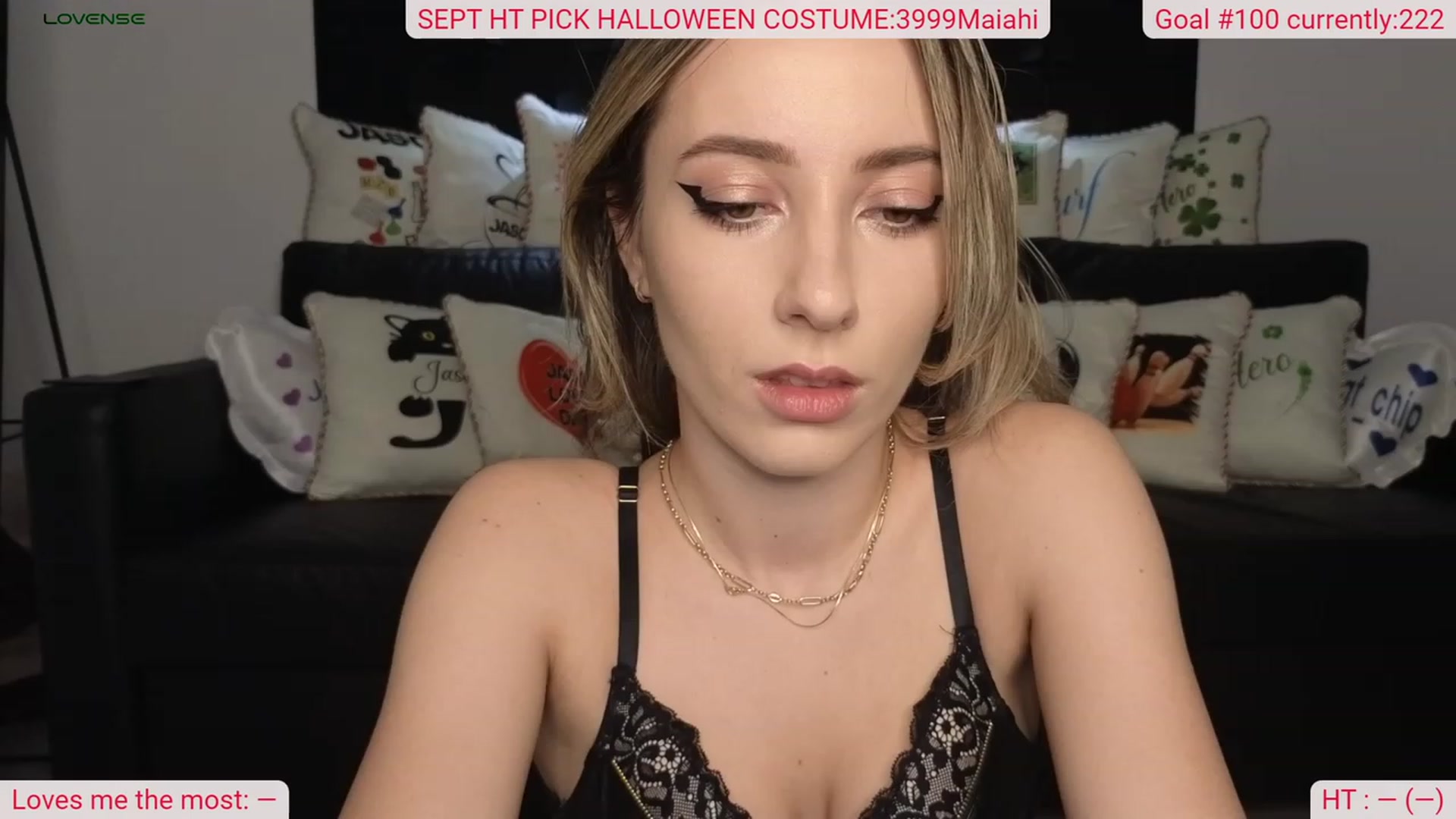 Gallery image thumbnail from DinasLibrary's myfreecams stream on, 09/11/2023, 02:51 image 5 of 20