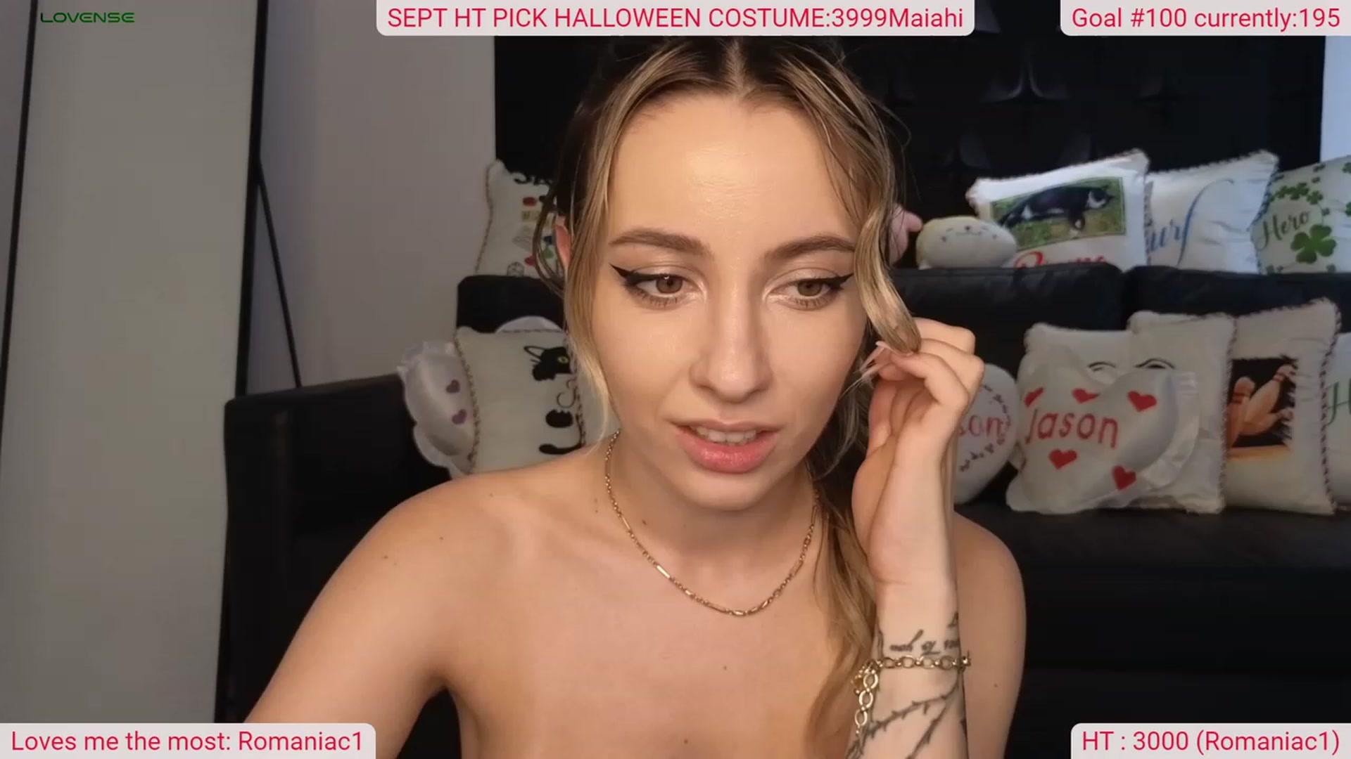 Gallery image thumbnail from DinasLibrary's myfreecams stream on, 09/15/2023, 08:44 image 10 of 20