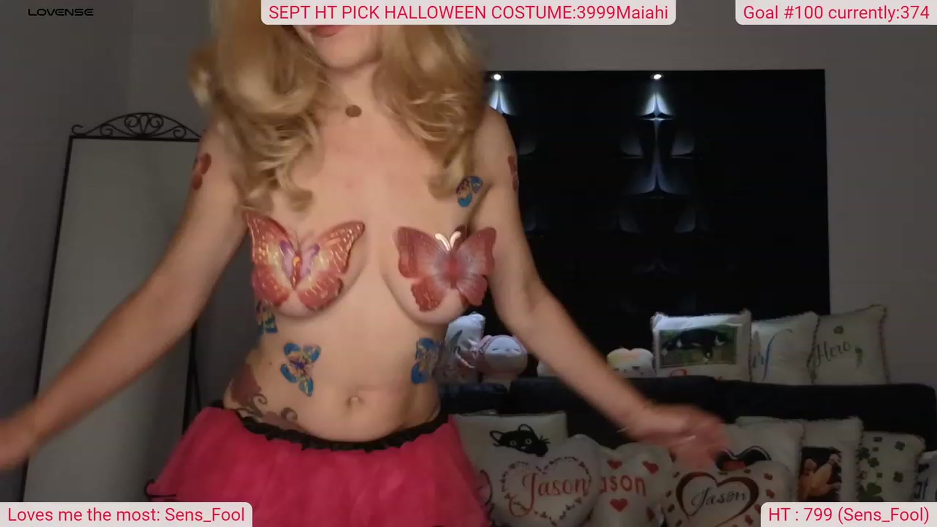 Gallery image thumbnail from DinasLibrary's myfreecams stream on, 09/23/2023, 04:46 image 5 of 20