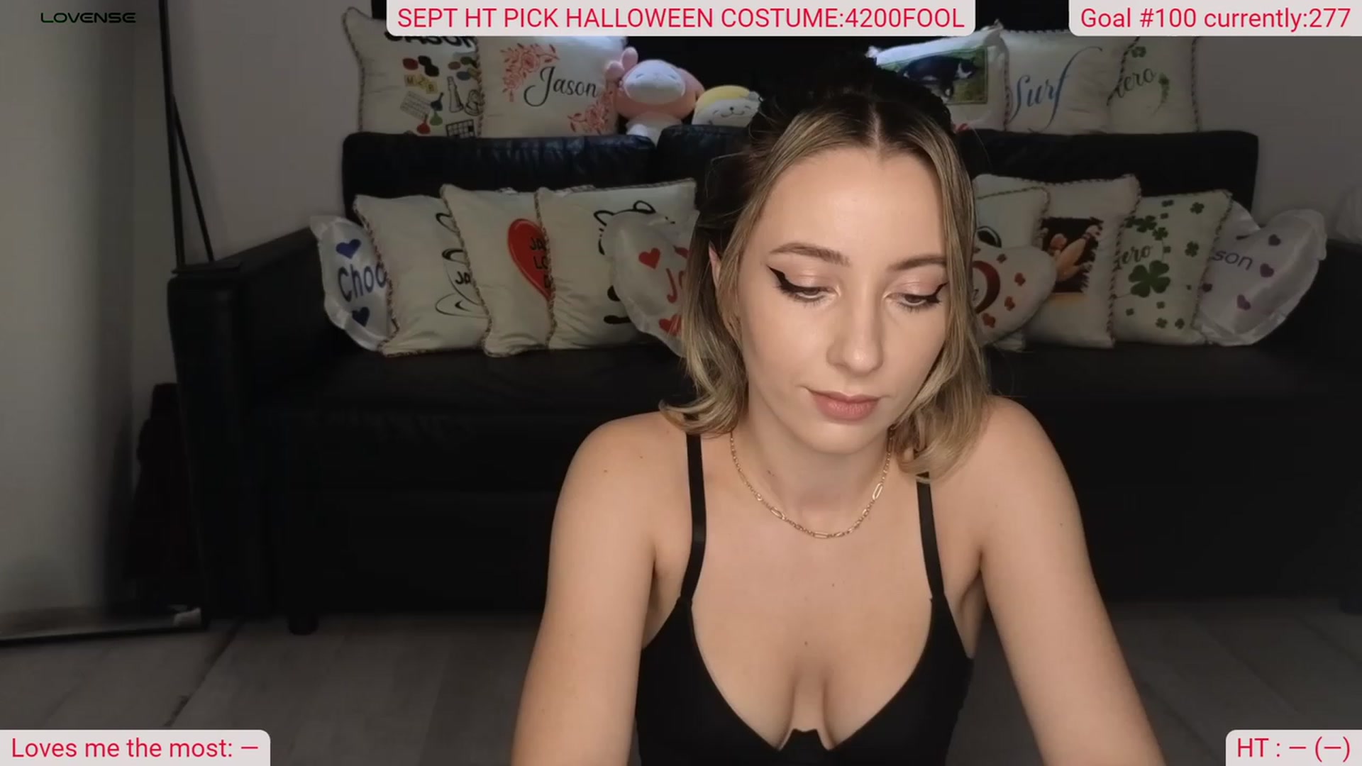 Gallery image thumbnail from DinasLibrary's myfreecams stream on, 09/24/2023, 04:13 image 1 of 20