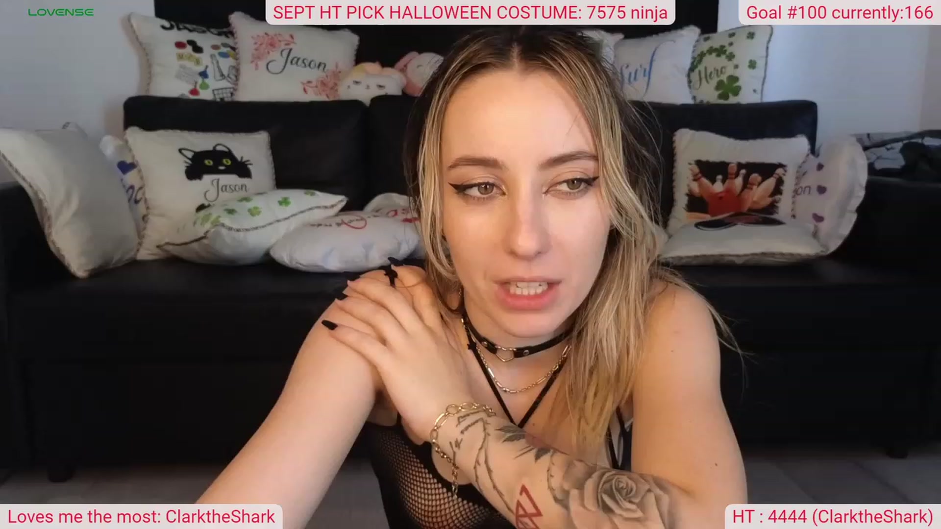 Gallery image thumbnail from DinasLibrary's myfreecams stream on, 09/30/2023, 09:48 image 4 of 20