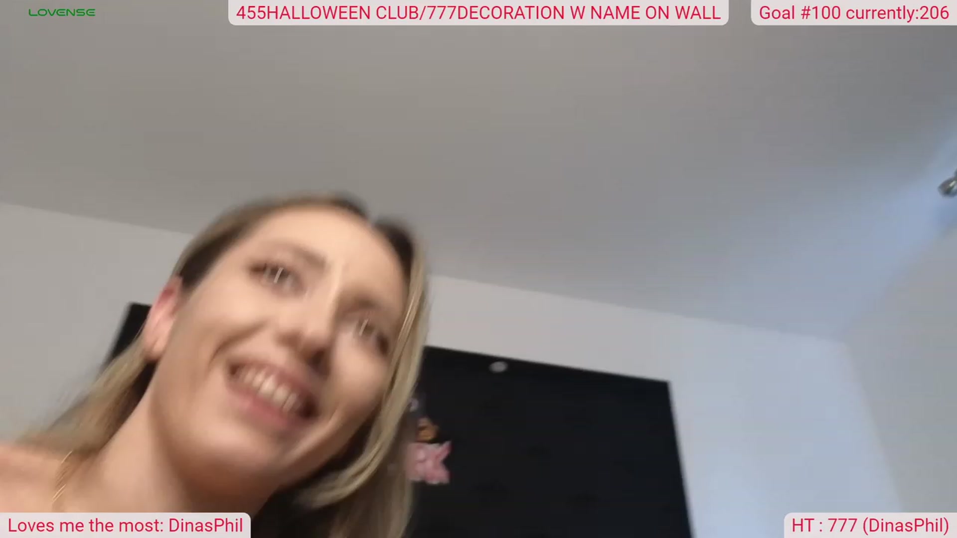 Gallery image thumbnail from DinasLibrary's myfreecams stream on, 10/02/2023, 07:13 image 3 of 20