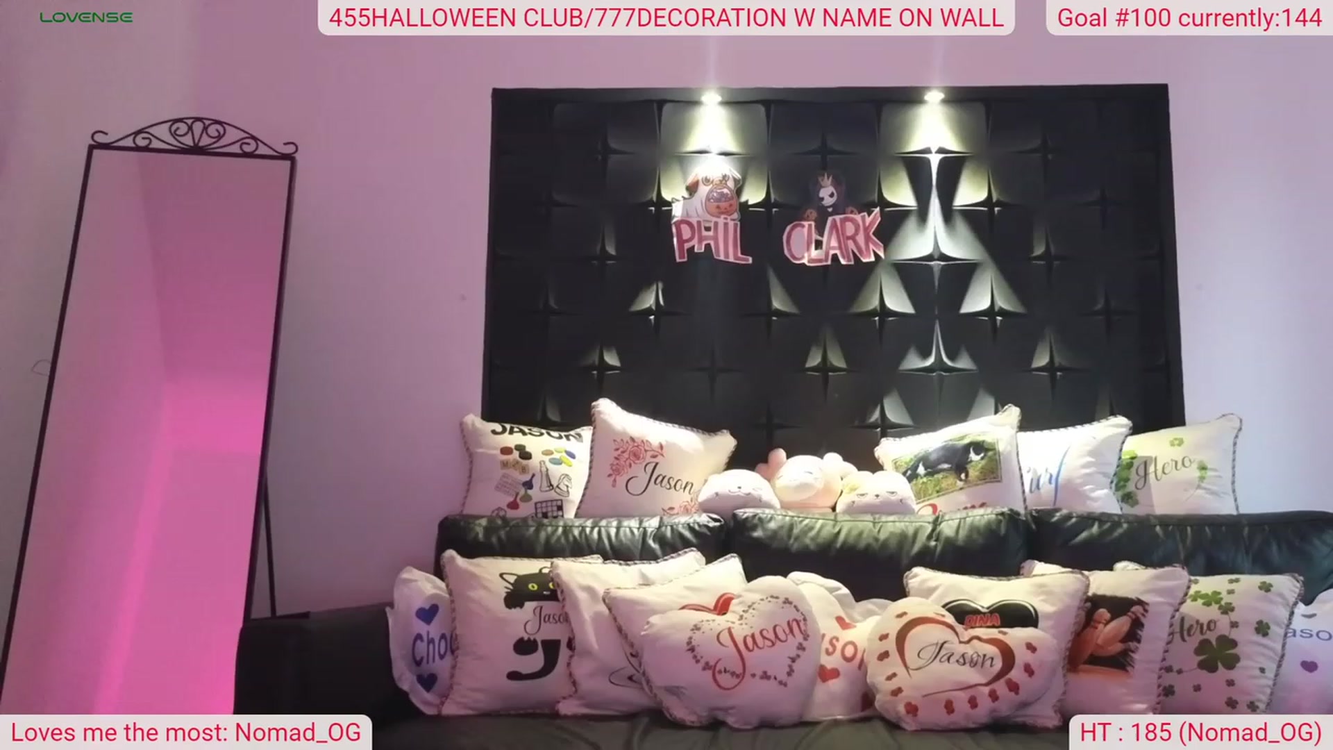 Gallery image thumbnail from DinasLibrary's myfreecams stream on, 10/06/2023, 06:28 image 6 of 20