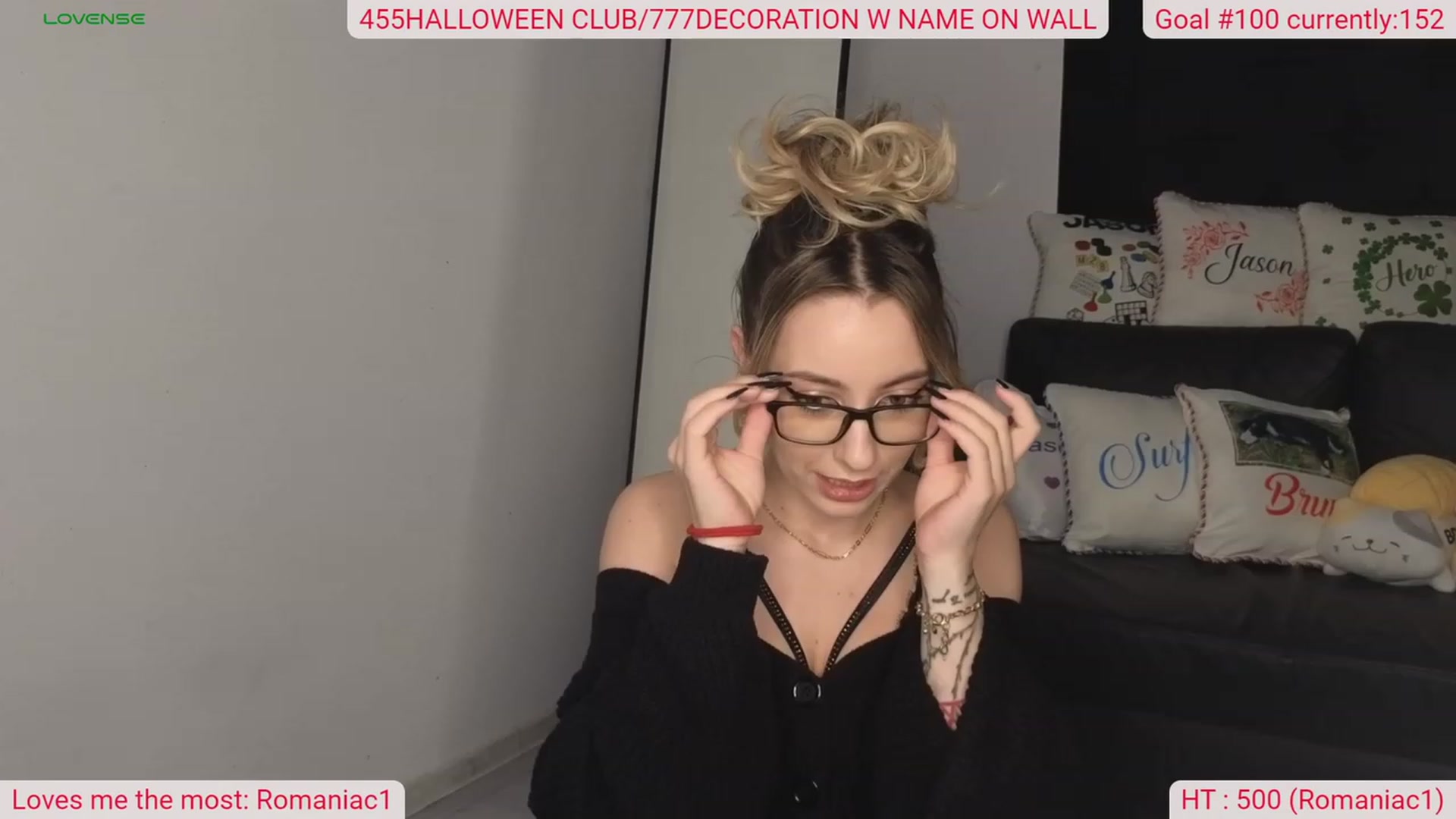 Gallery image thumbnail from DinasLibrary's myfreecams stream on, 10/07/2023, 03:16 image 8 of 20
