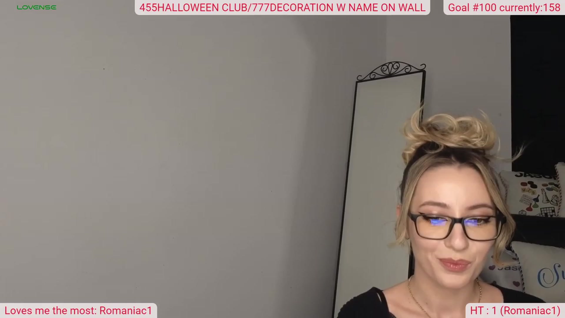 Gallery image thumbnail from DinasLibrary's myfreecams stream on, 10/07/2023, 03:16 image 2 of 20