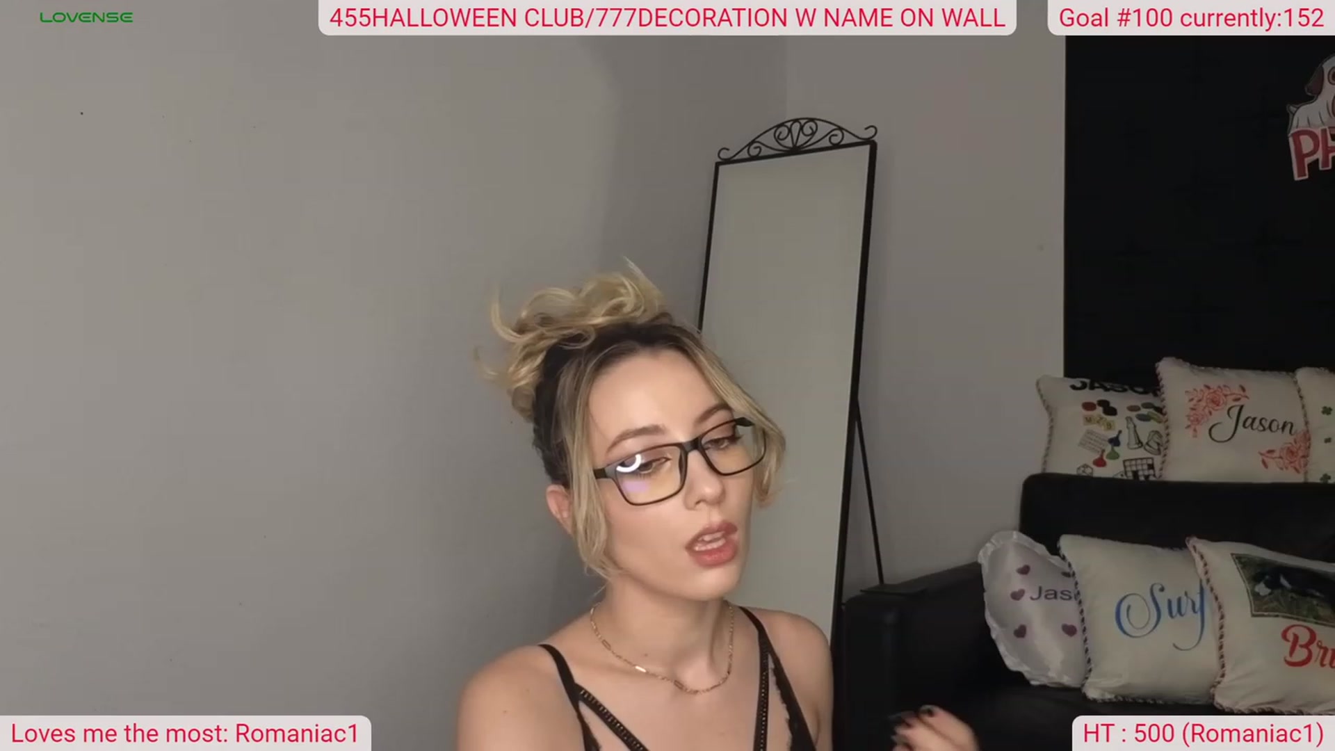 Gallery image thumbnail from DinasLibrary's myfreecams stream on, 10/07/2023, 03:16 image 18 of 20