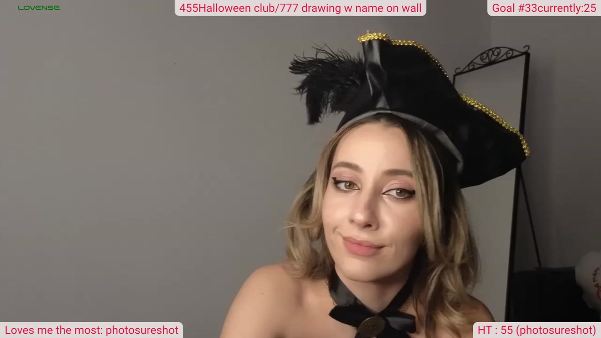Gallery image thumbnail from DinasLibrary's myfreecams stream on, 10/22/2023, 04:05 image 17 of 20