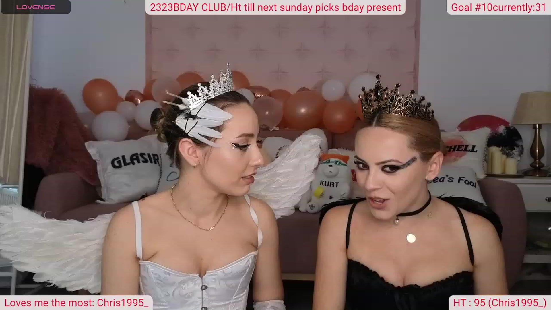 Gallery image thumbnail from DinasLibrary's myfreecams stream on, 11/01/2023, 08:48 image 4 of 20