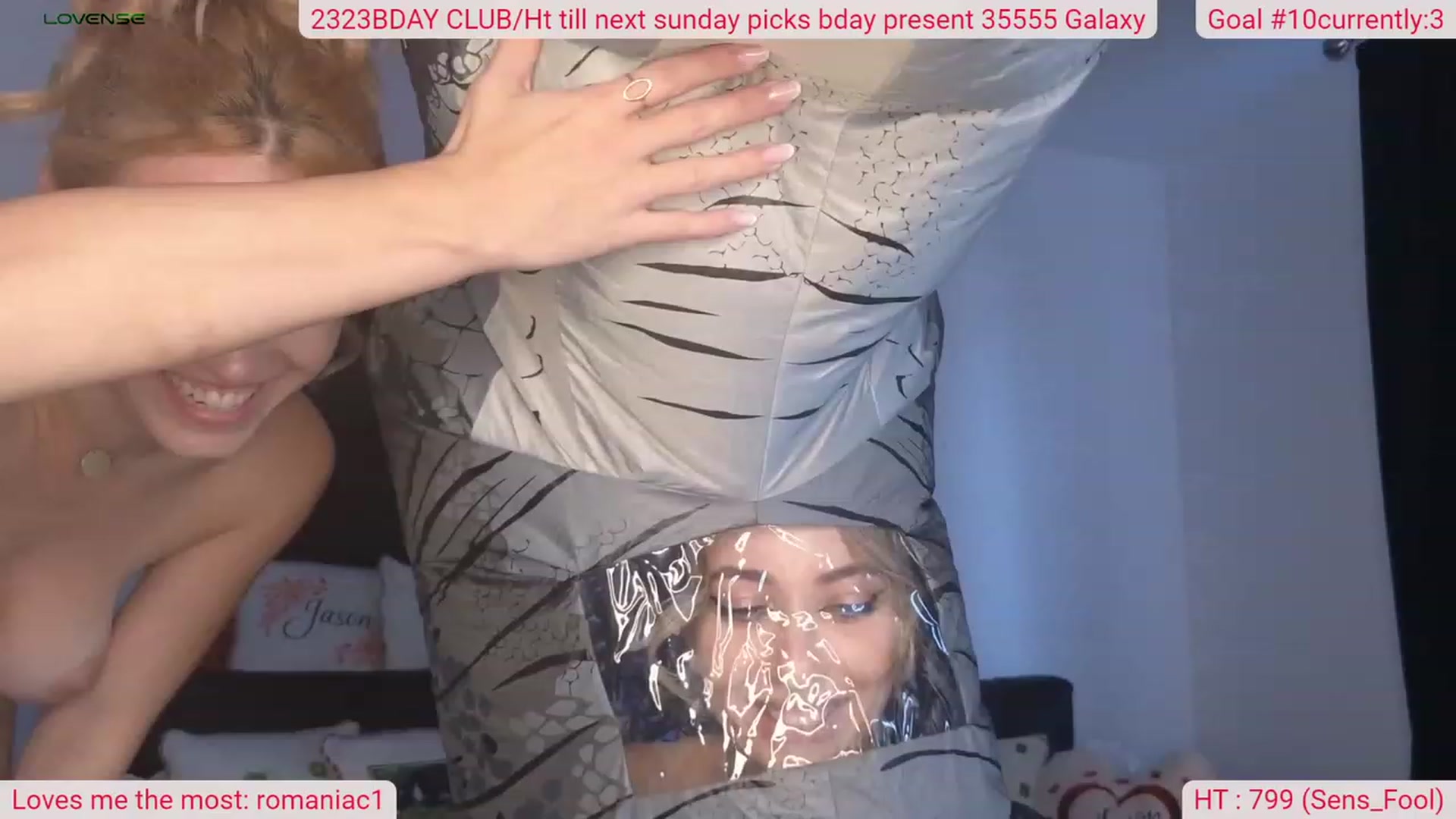 Gallery image thumbnail from DinasLibrary's myfreecams stream on, 11/05/2023, 09:07 image 6 of 20