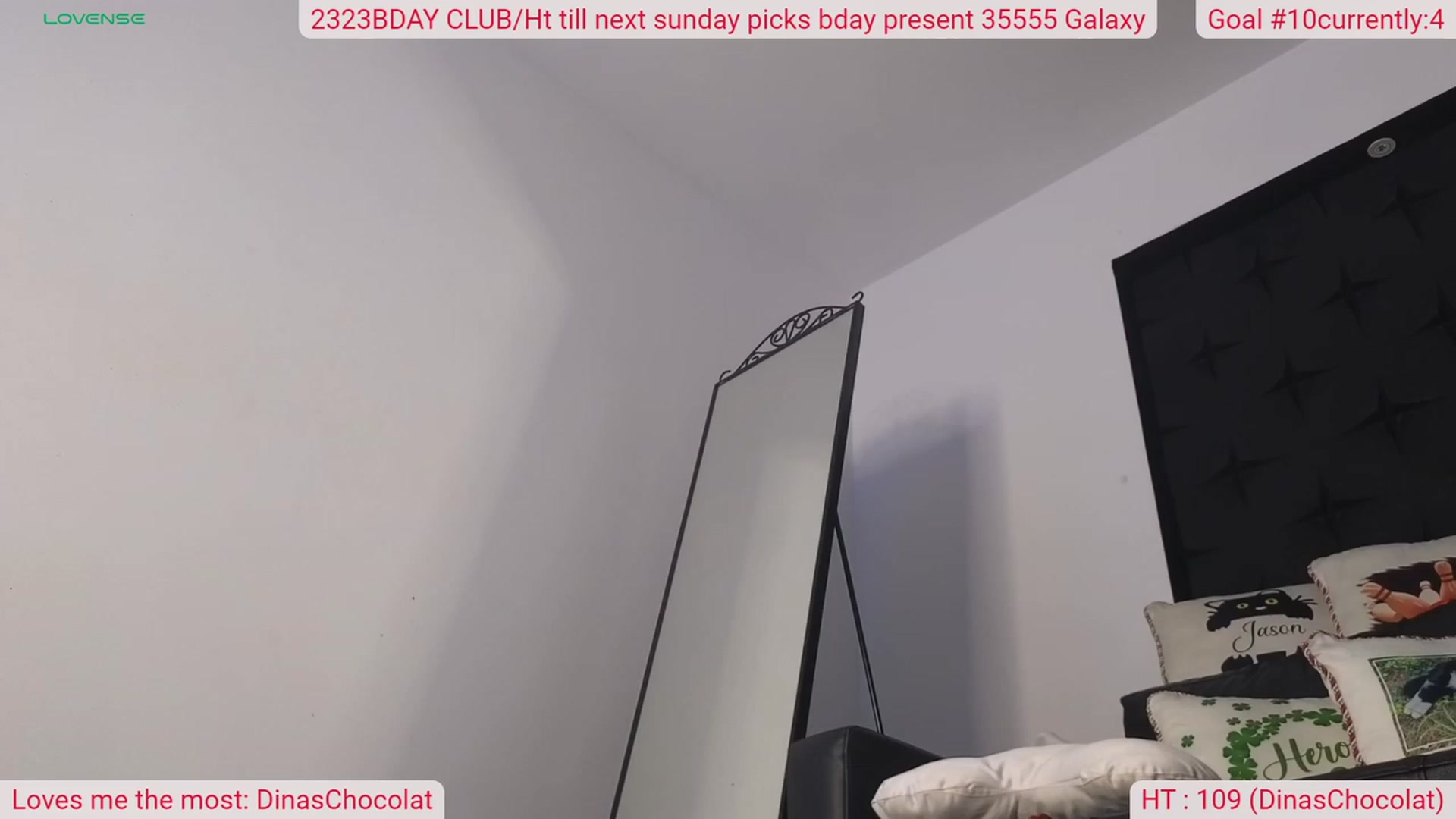 Gallery image thumbnail from DinasLibrary's myfreecams stream on, 11/06/2023, 04:47 image 7 of 20