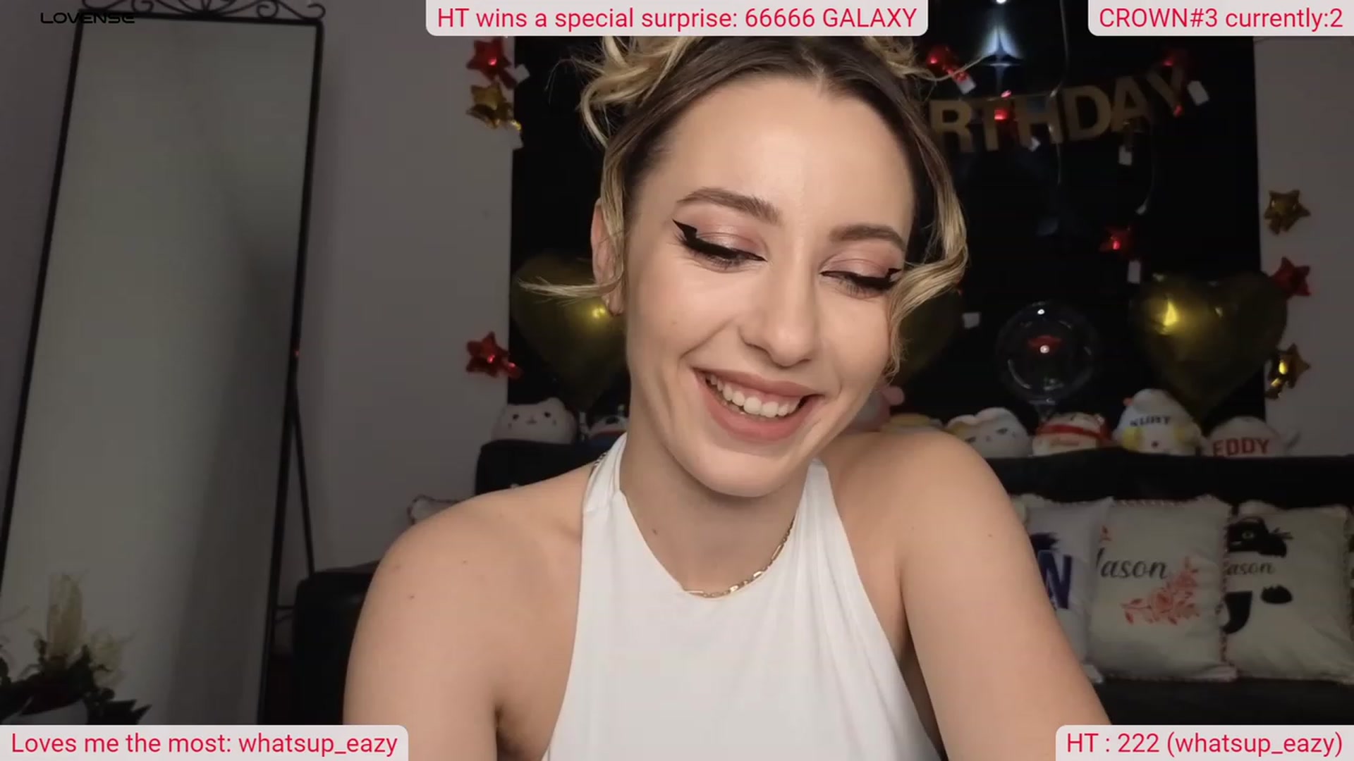 Gallery image thumbnail from DinasLibrary's myfreecams stream on, 11/25/2023, 04:53 image 2 of 20