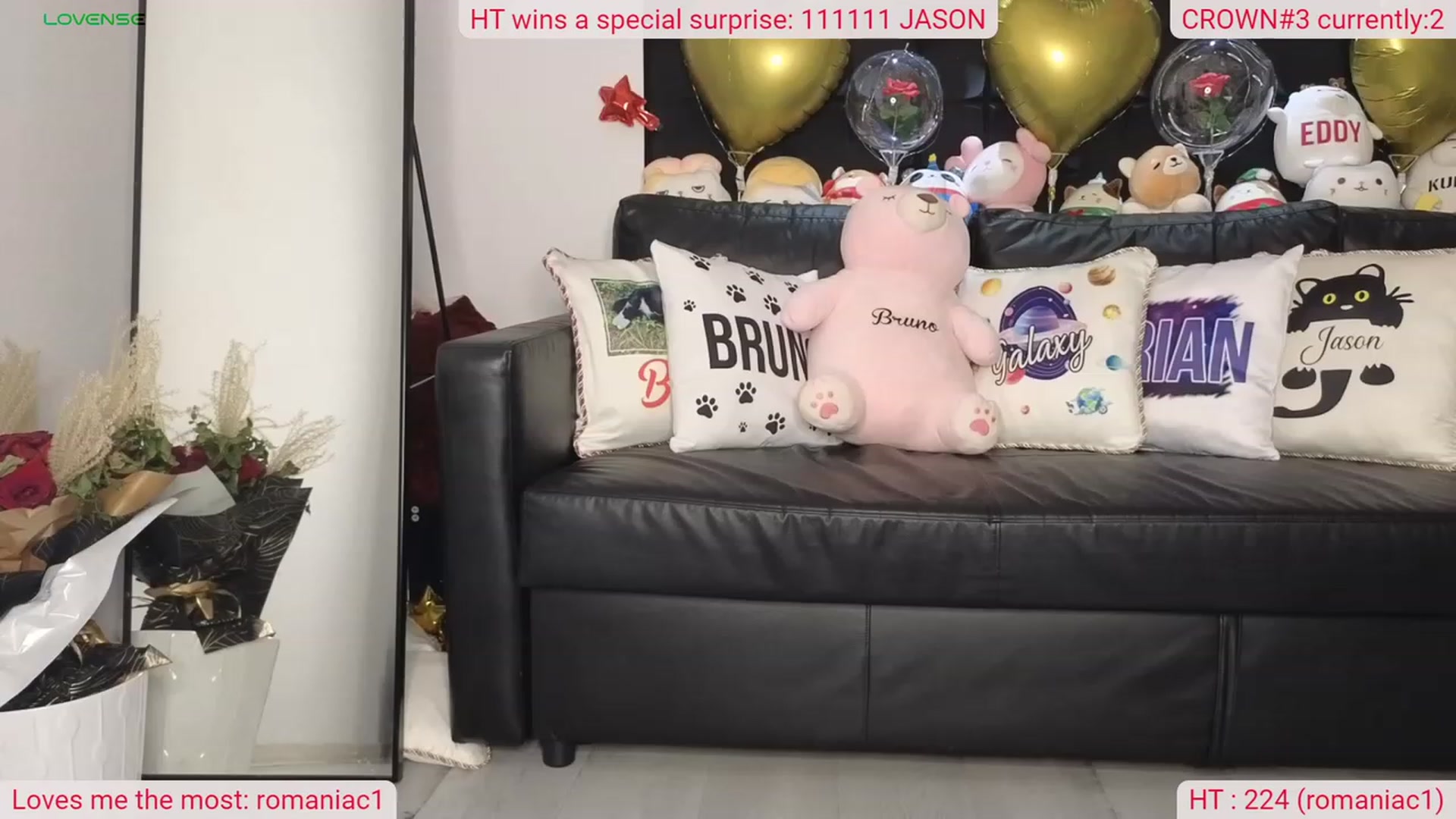 Gallery image thumbnail from DinasLibrary's myfreecams stream on, 11/26/2023, 04:06 image 14 of 20