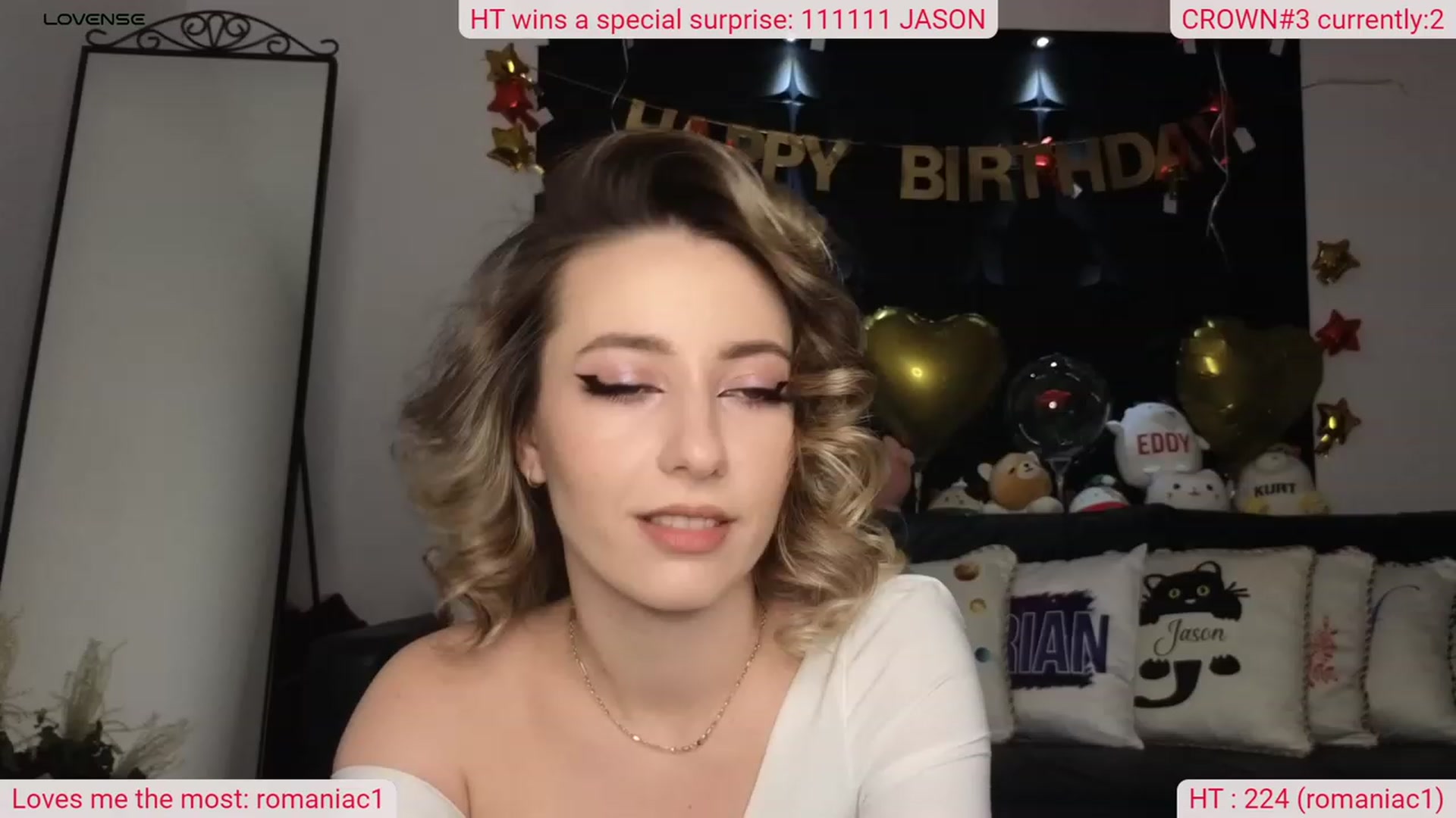 Gallery image thumbnail from DinasLibrary's myfreecams stream on, 11/26/2023, 04:06 image 4 of 20