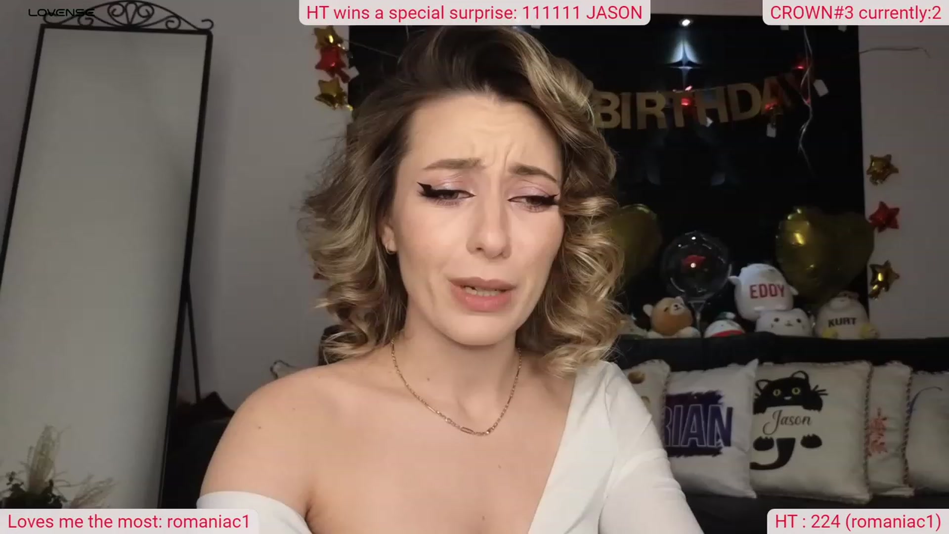 Gallery image thumbnail from DinasLibrary's myfreecams stream on, 11/26/2023, 04:06 image 6 of 20